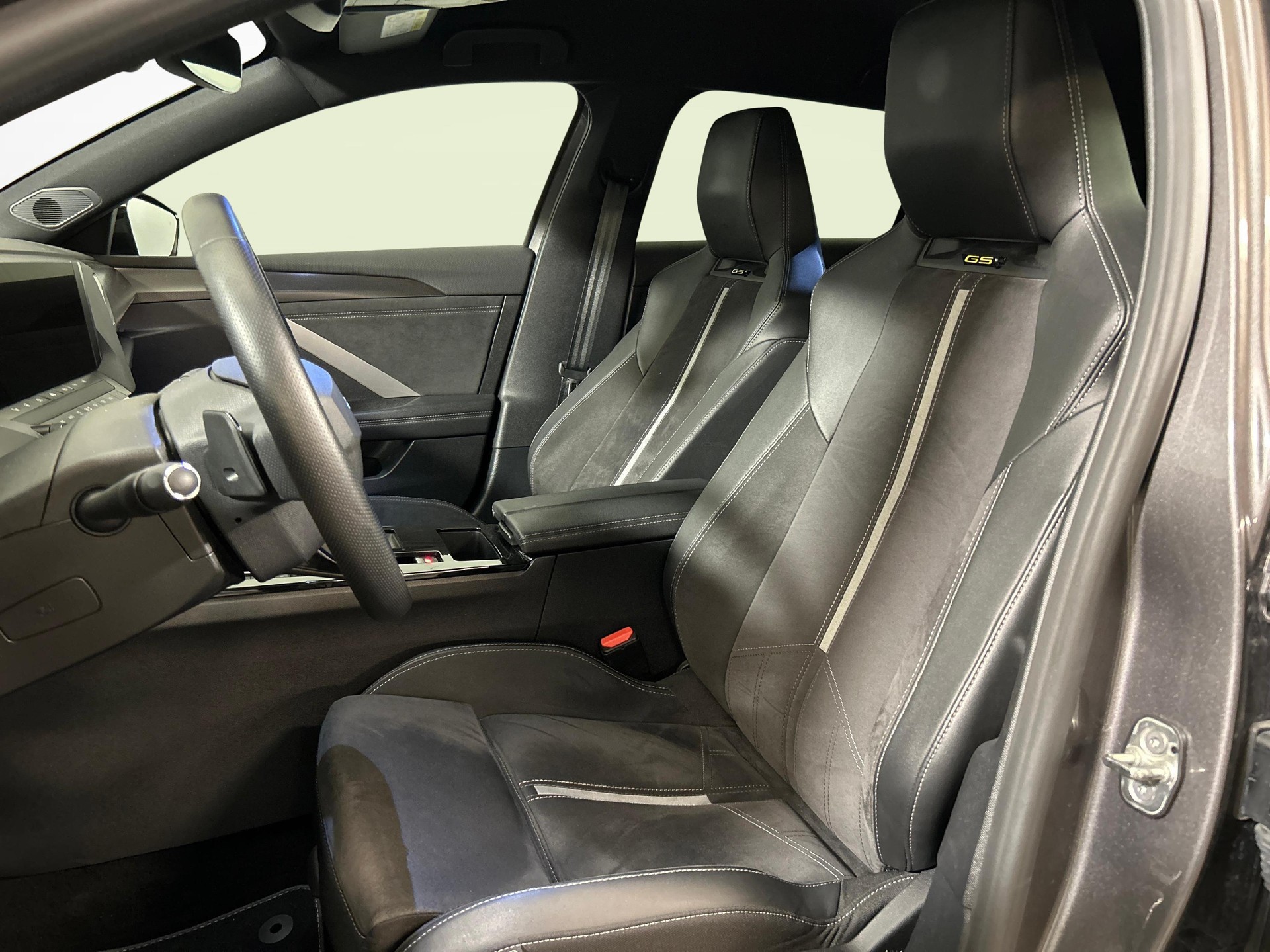 OPEL Astra Sports Tourer 1.6 T PHEV 225 GSe-image-2