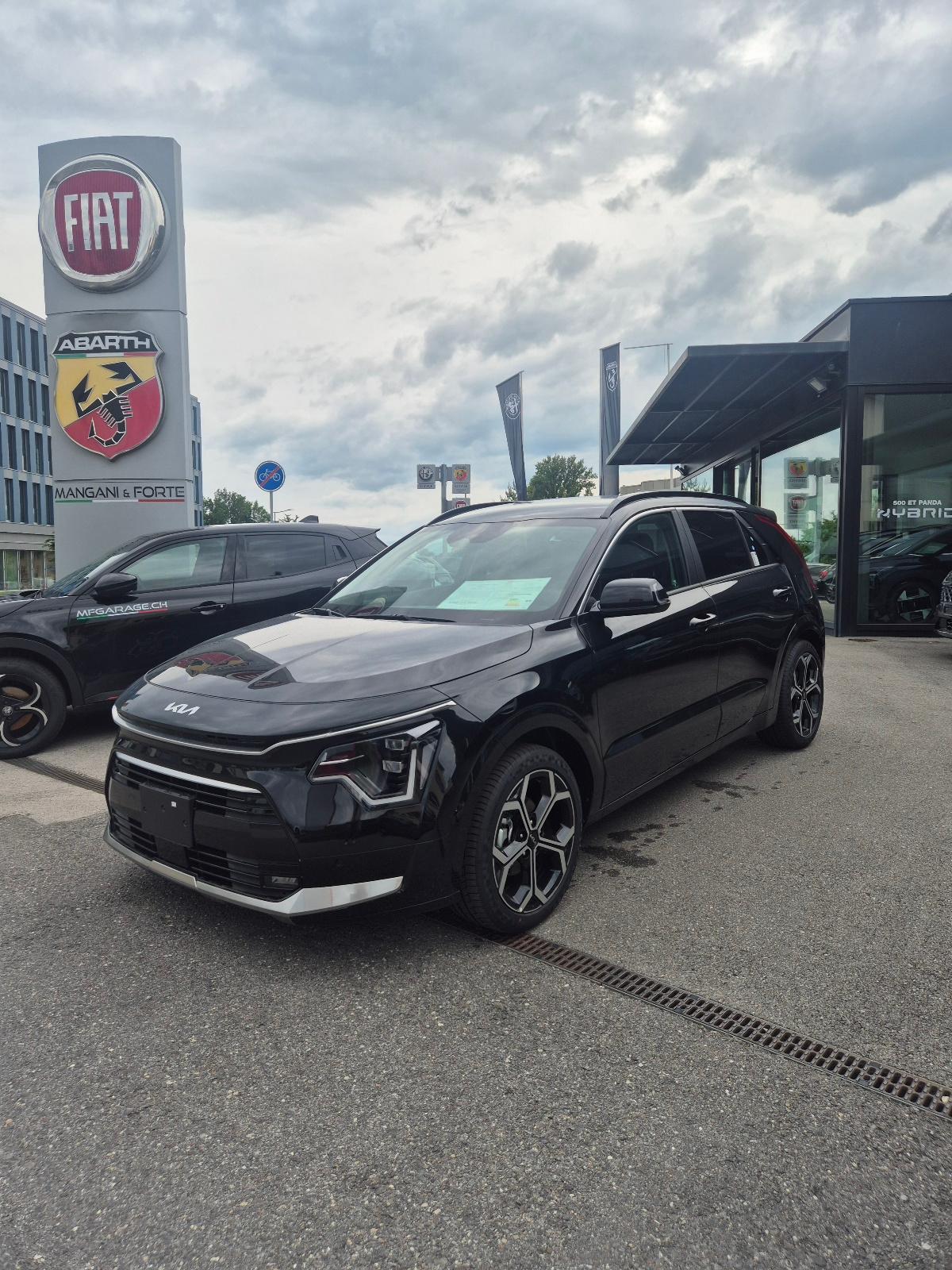 KIA Niro 1.6 GDi Hybrid Power Edition-image-0