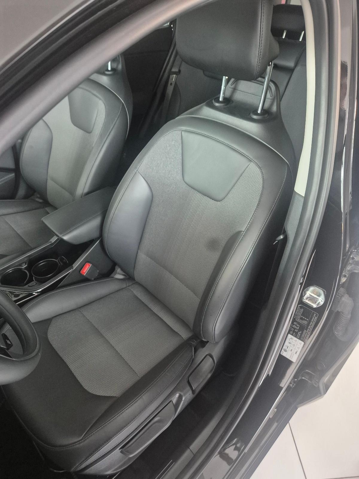 KIA Niro 1.6 GDi Hybrid Power Edition-image-9
