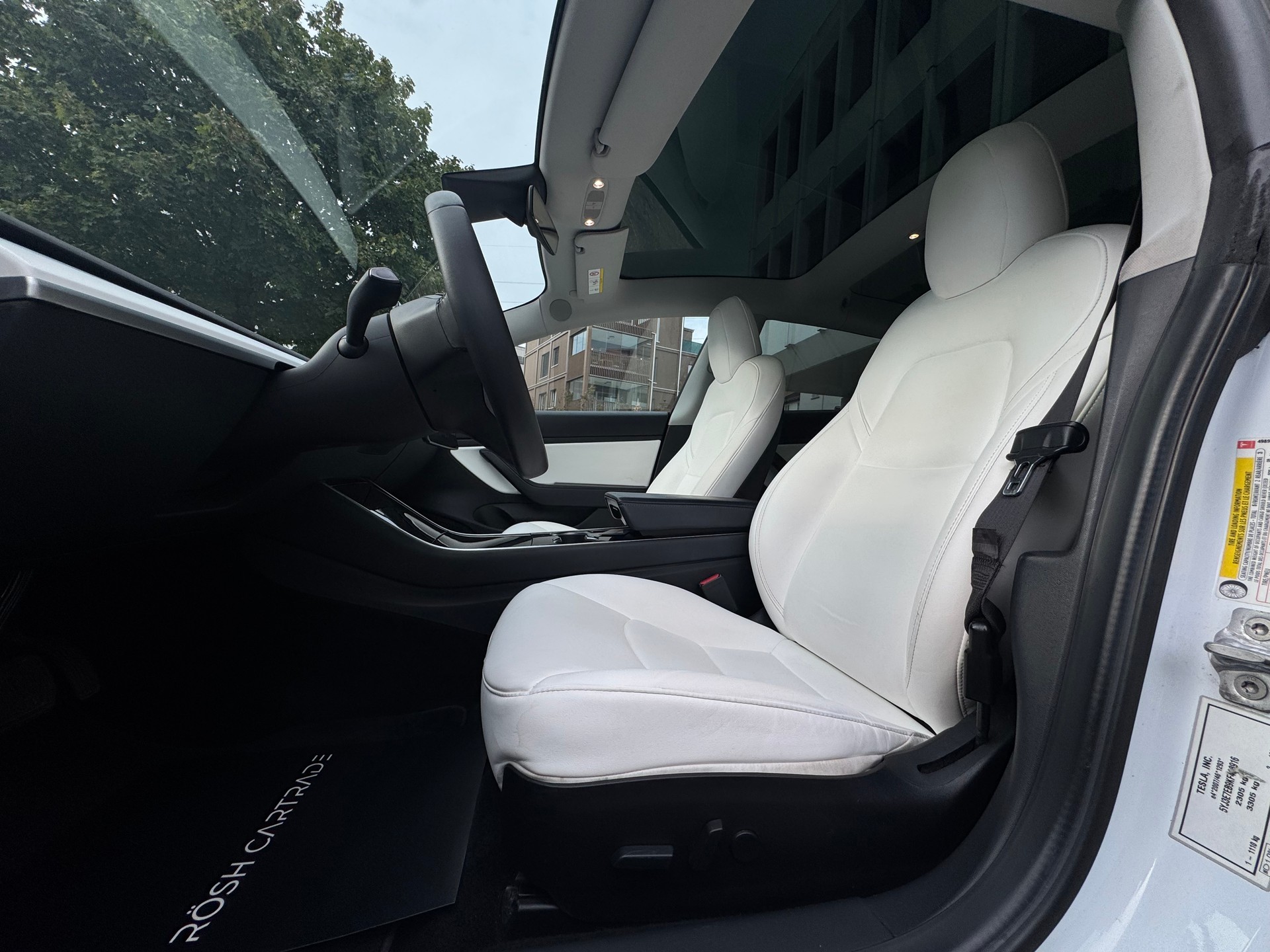 TESLA Model 3 Long Range Dual Motor AWD-image-12
