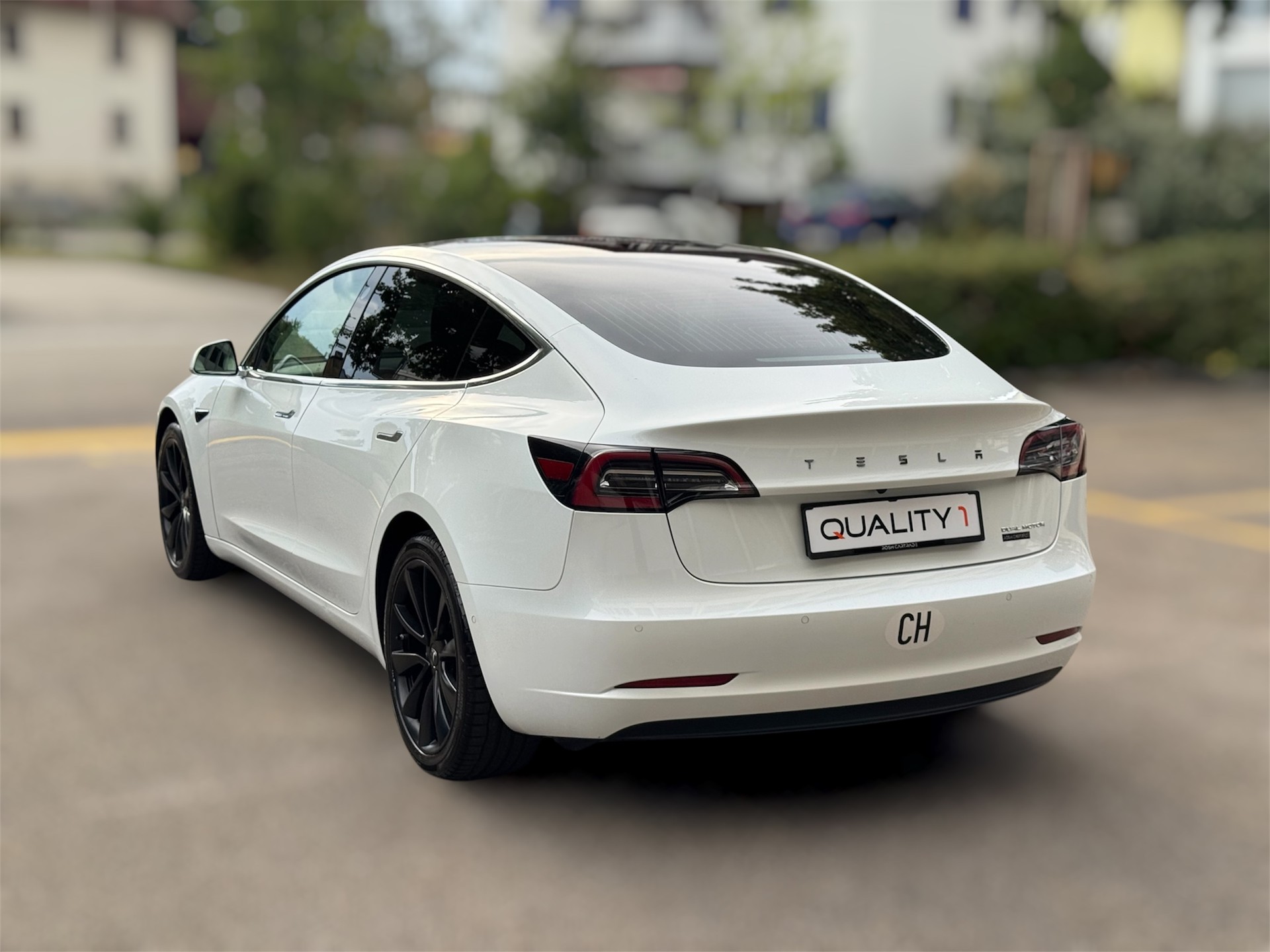 TESLA Model 3 Long Range Dual Motor AWD-image-6