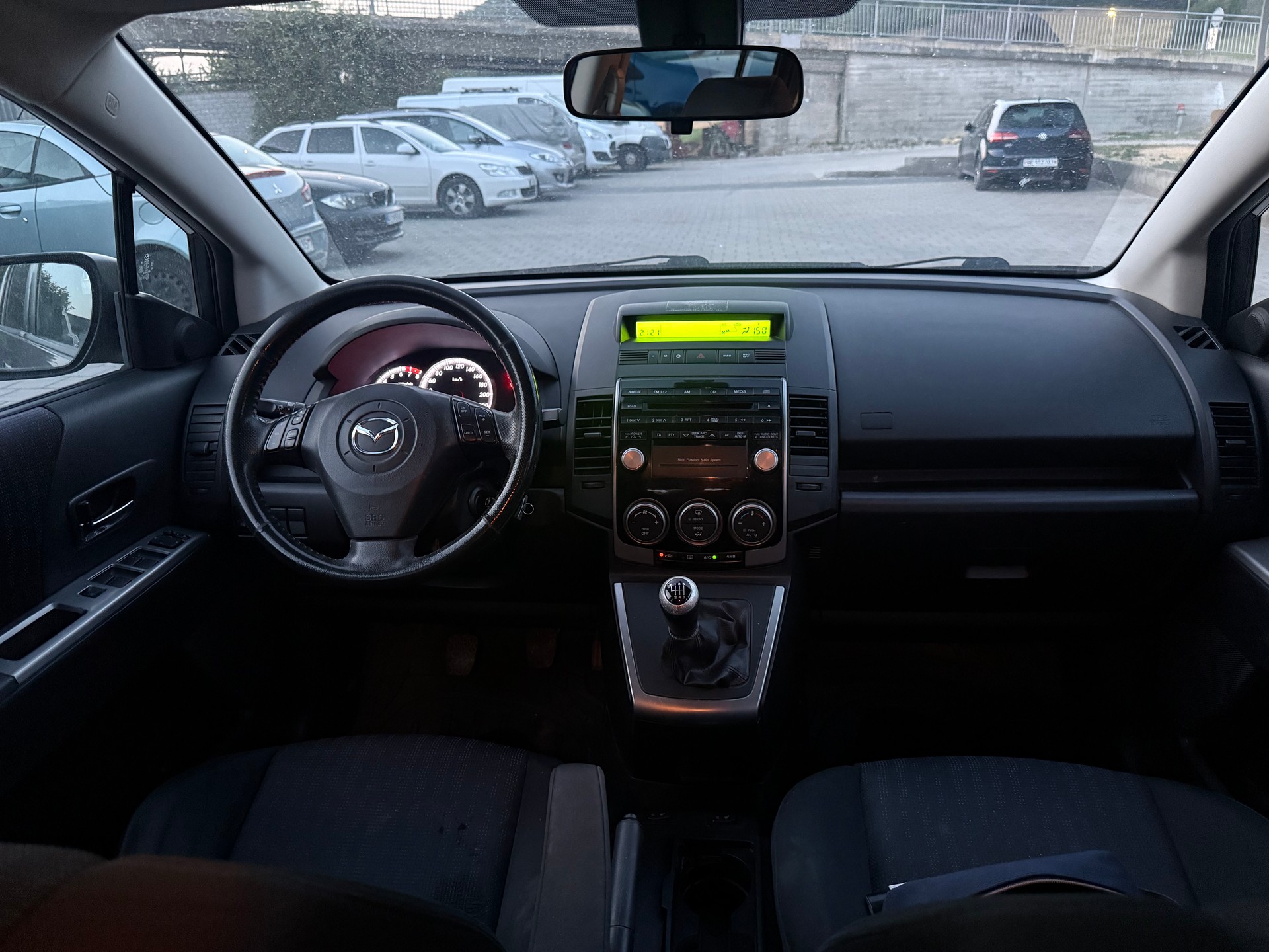 MAZDA 5 2.0 16V Exclusive-image-9