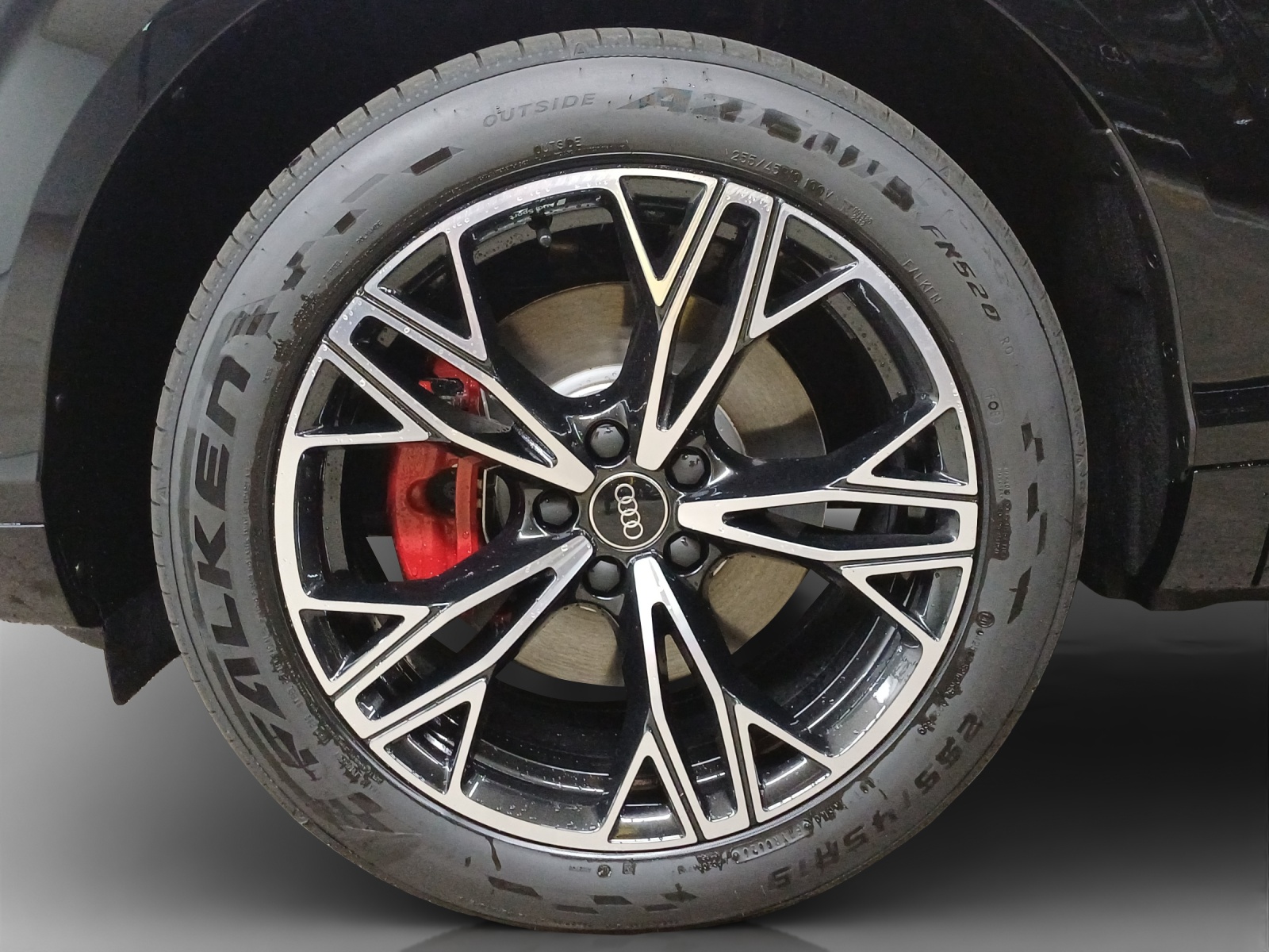 AUDI Q3 SUV TFSI quattro 150 kW S tronic-image-15