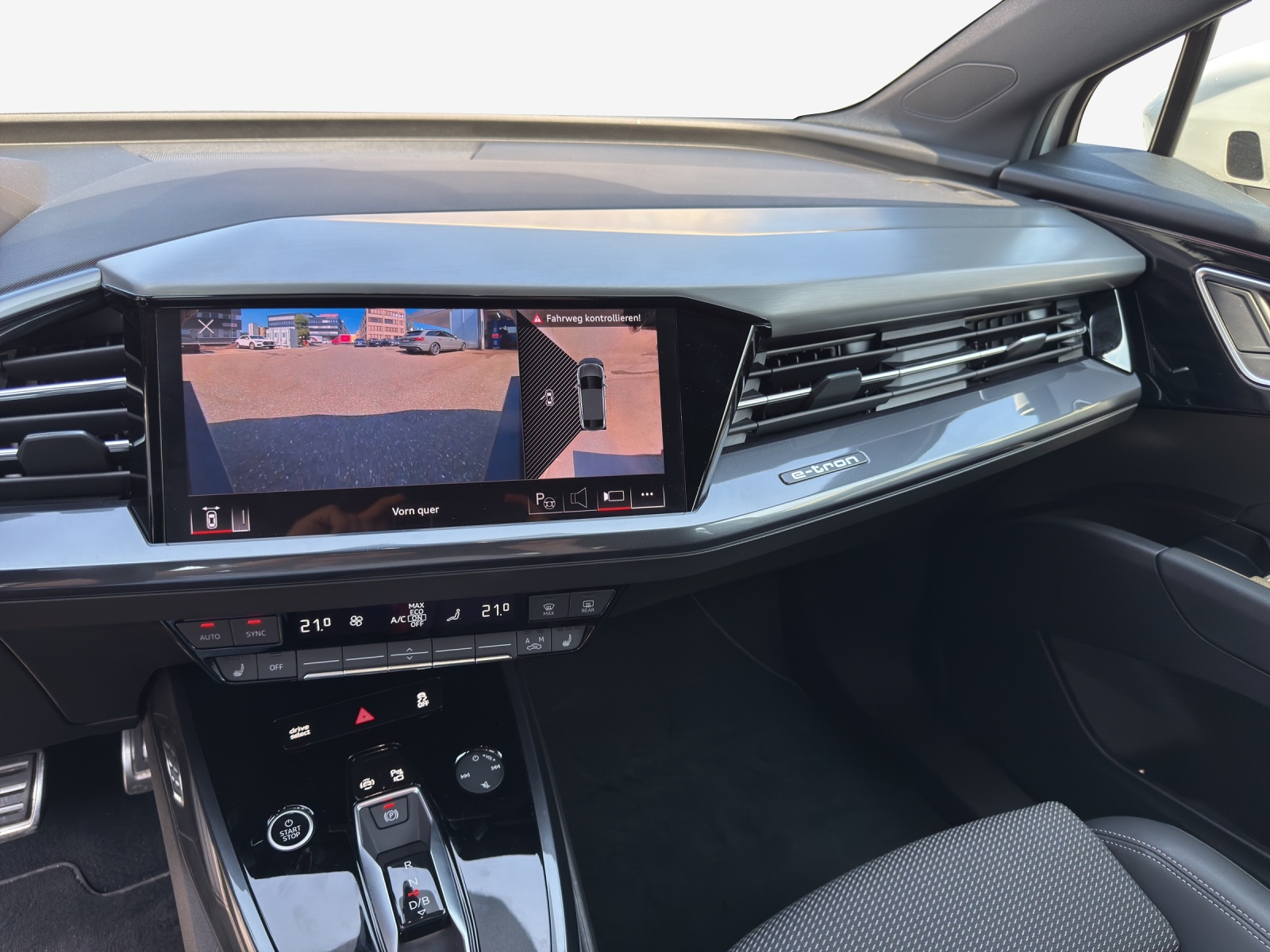 AUDI Q4 Sportback e-tron 50 quattro-image-10
