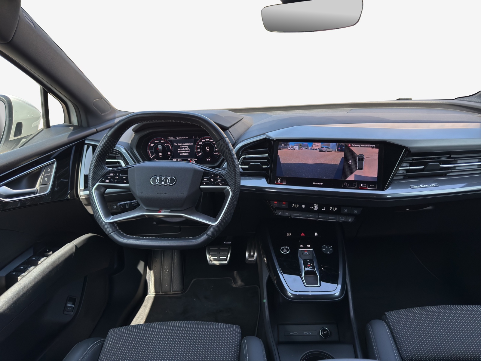 AUDI Q4 Sportback e-tron 50 quattro-image-8