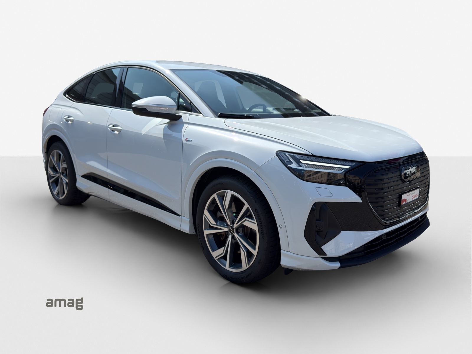 AUDI Q4 Sportback e-tron 50 quattro-image-5