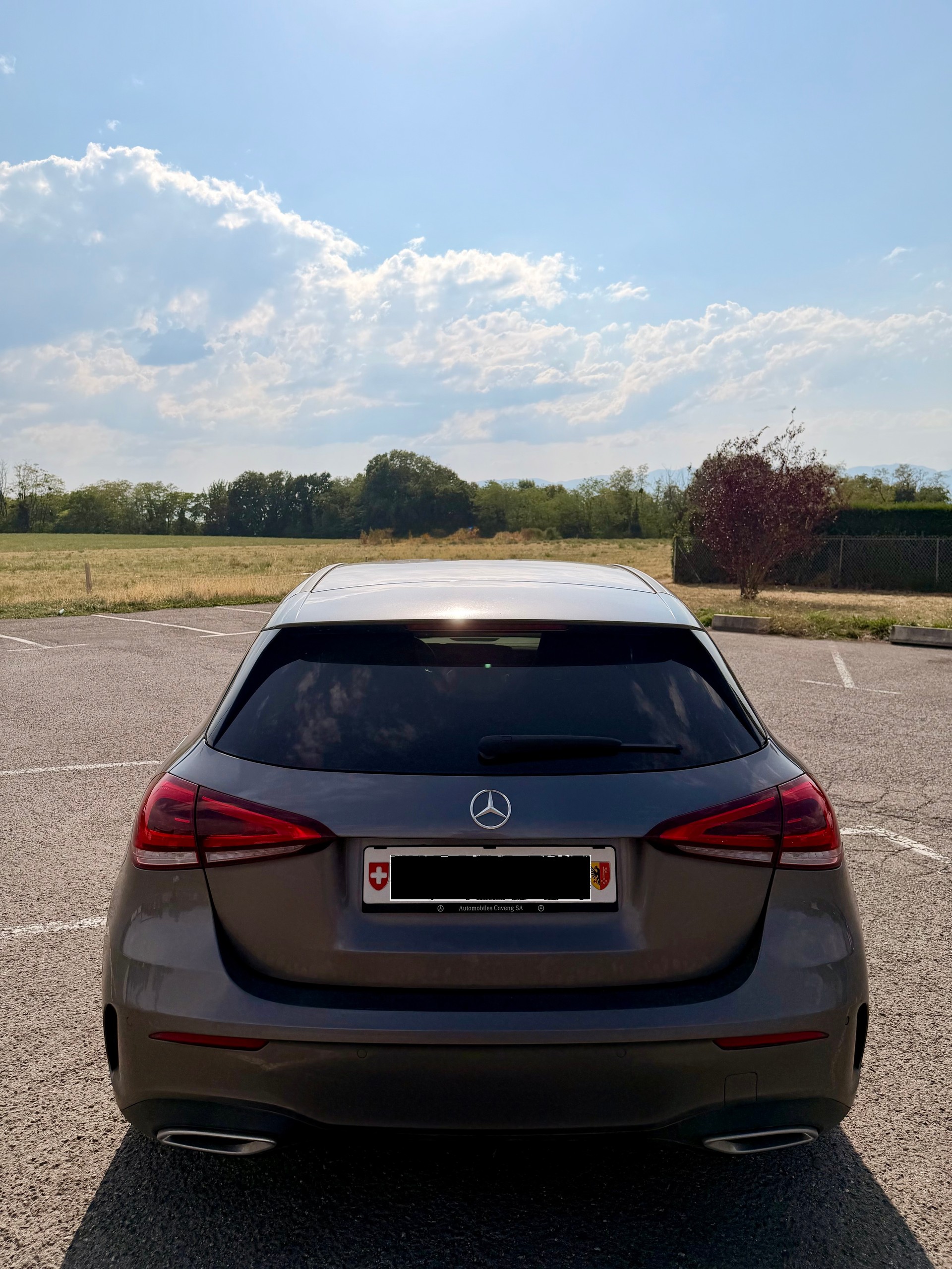 MERCEDES-BENZ A 200 AMG Line-image-2