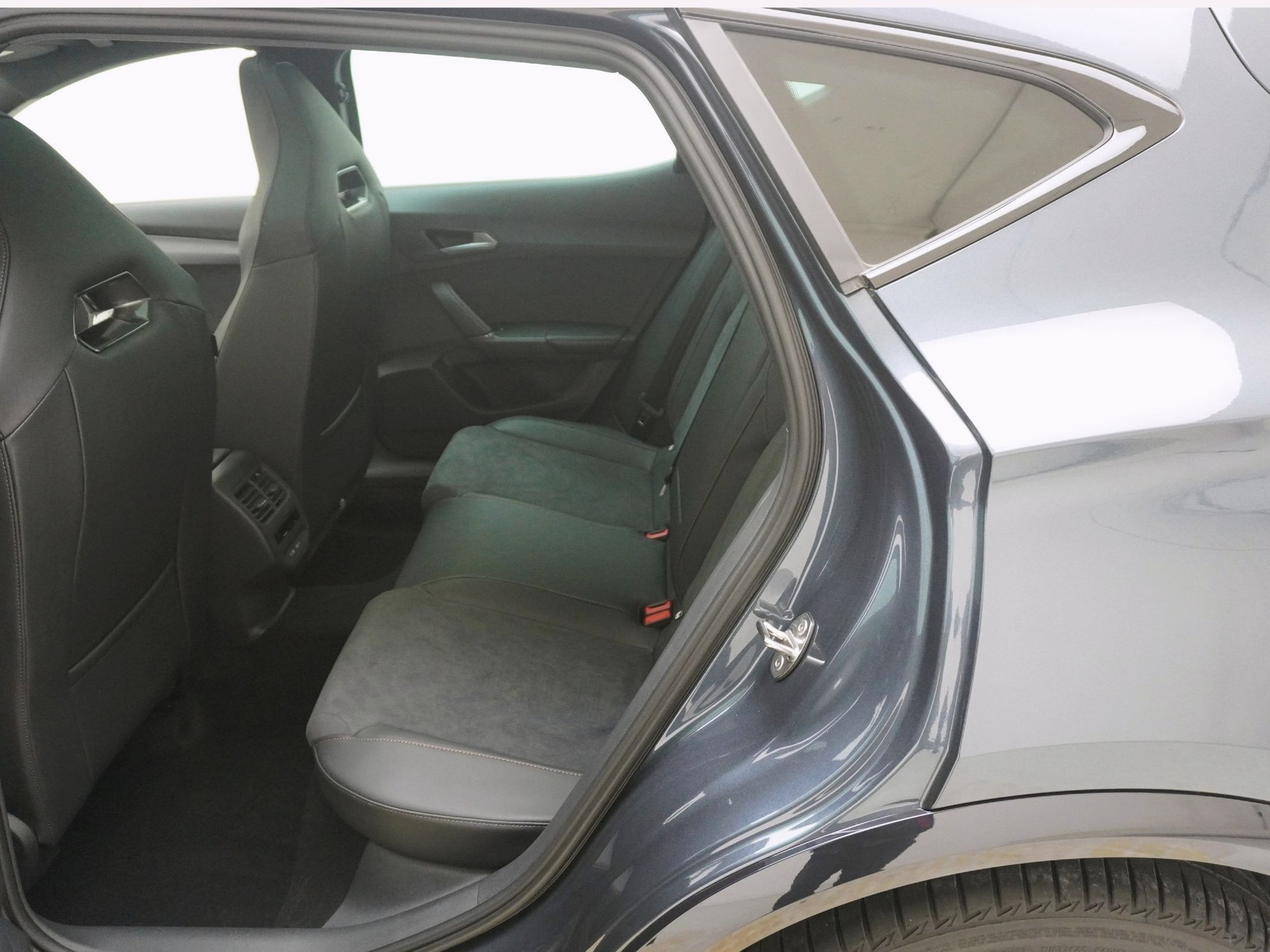 CUPRA Formentor 2.0 TSI VZ 4Drive DSG-image-16
