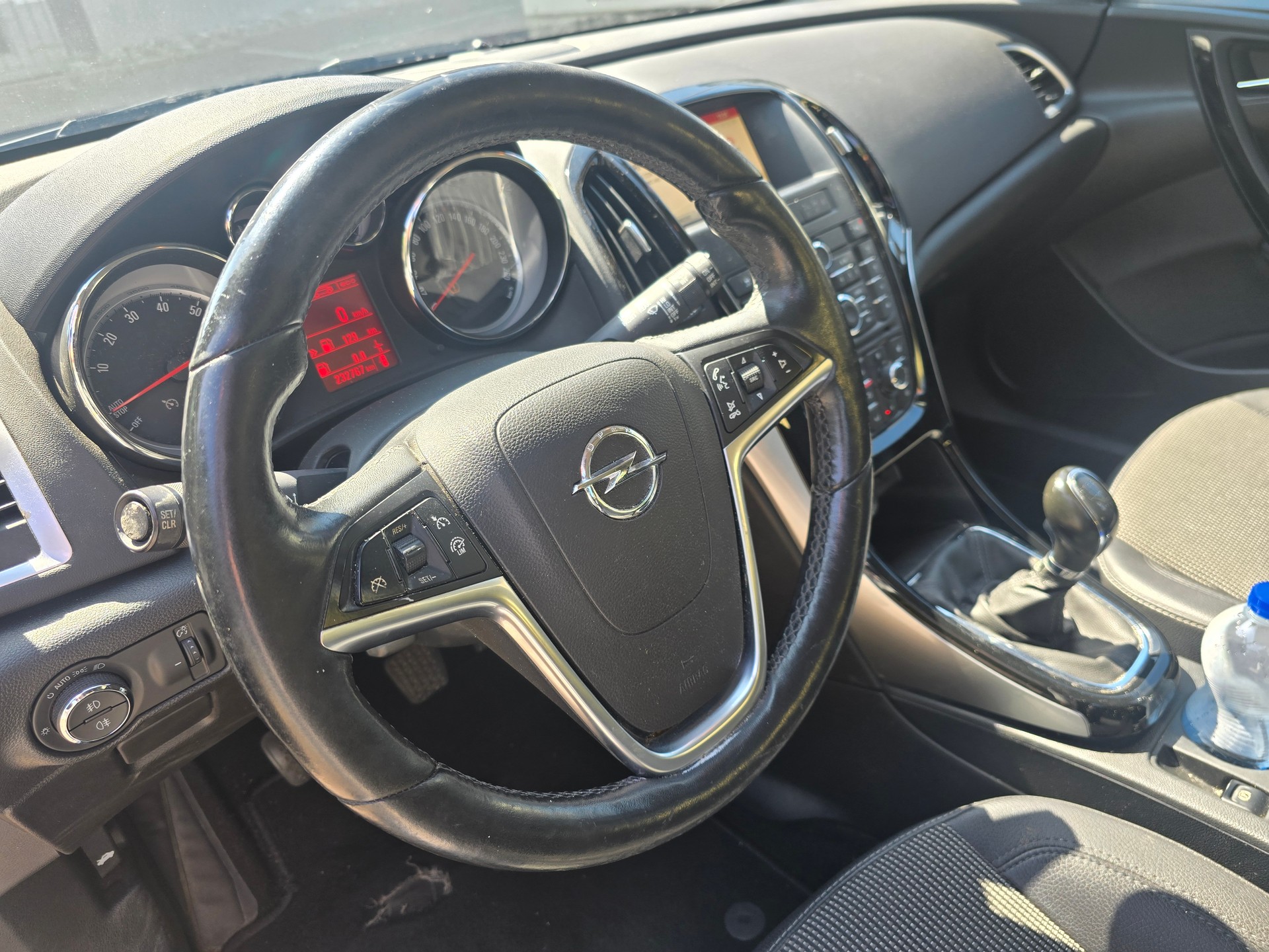OPEL Astra SportsTourer 1.4i 16V Turbo Drive-image-4
