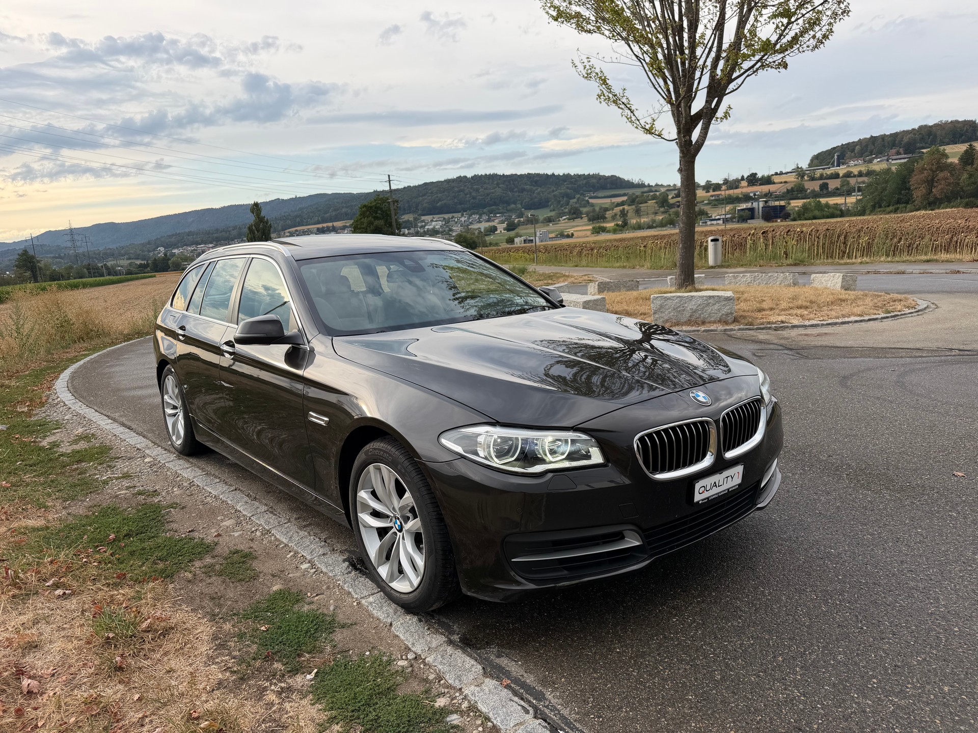 BMW 530d Touring xDrive Steptronic-image-9