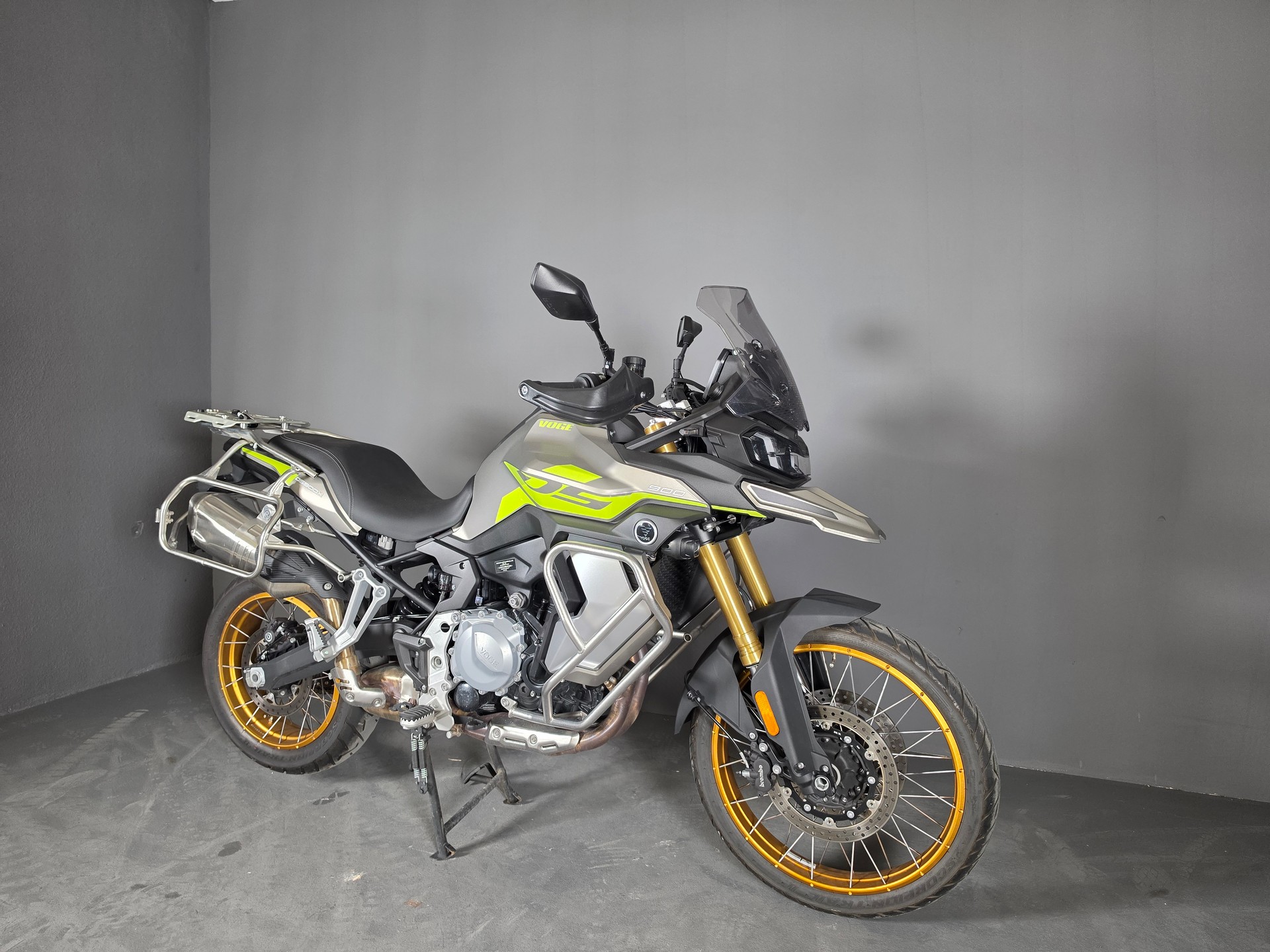 VOGE DS 900X-showroom-element-3