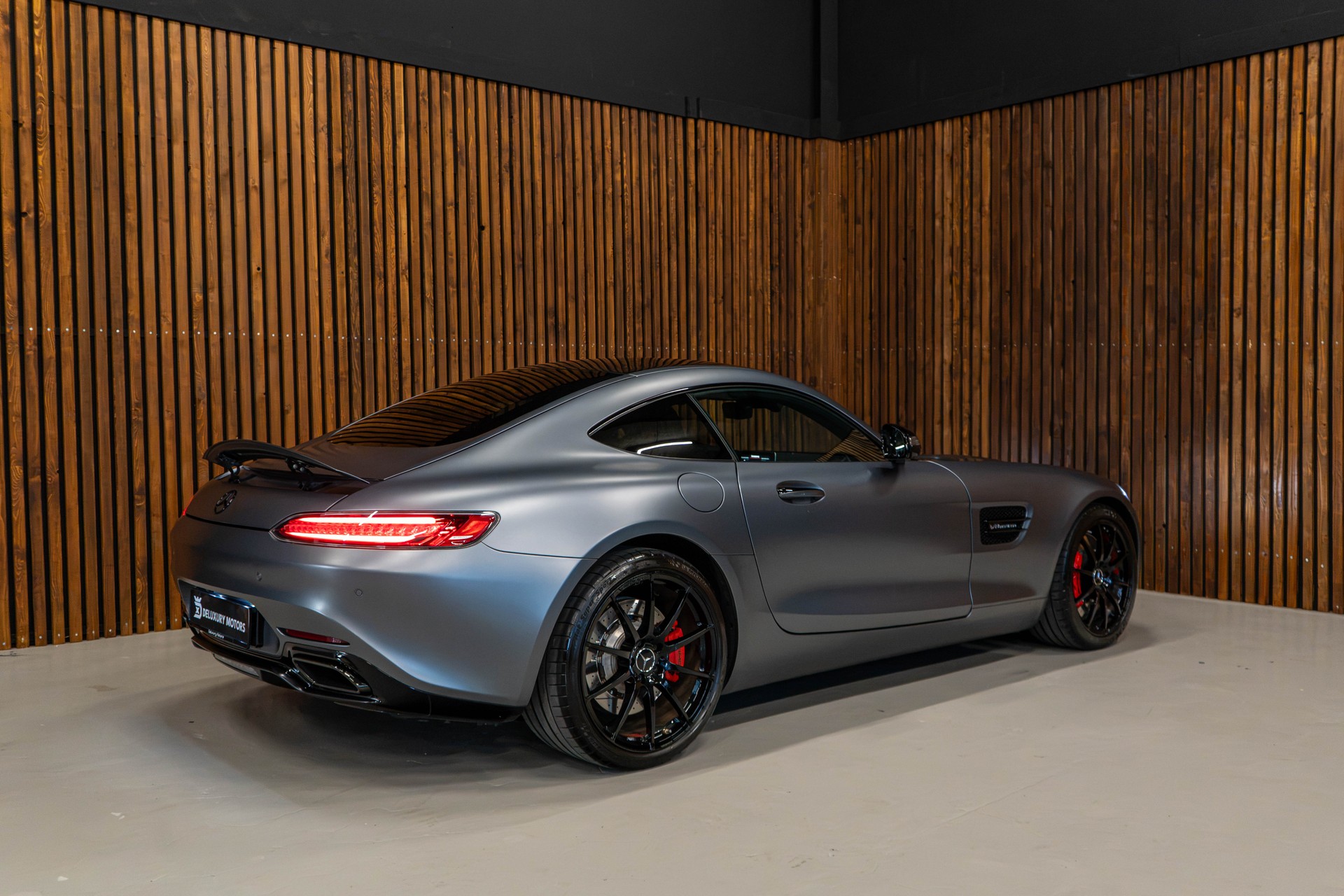 MERCEDES-BENZ AMG GT S Coupé-image-1