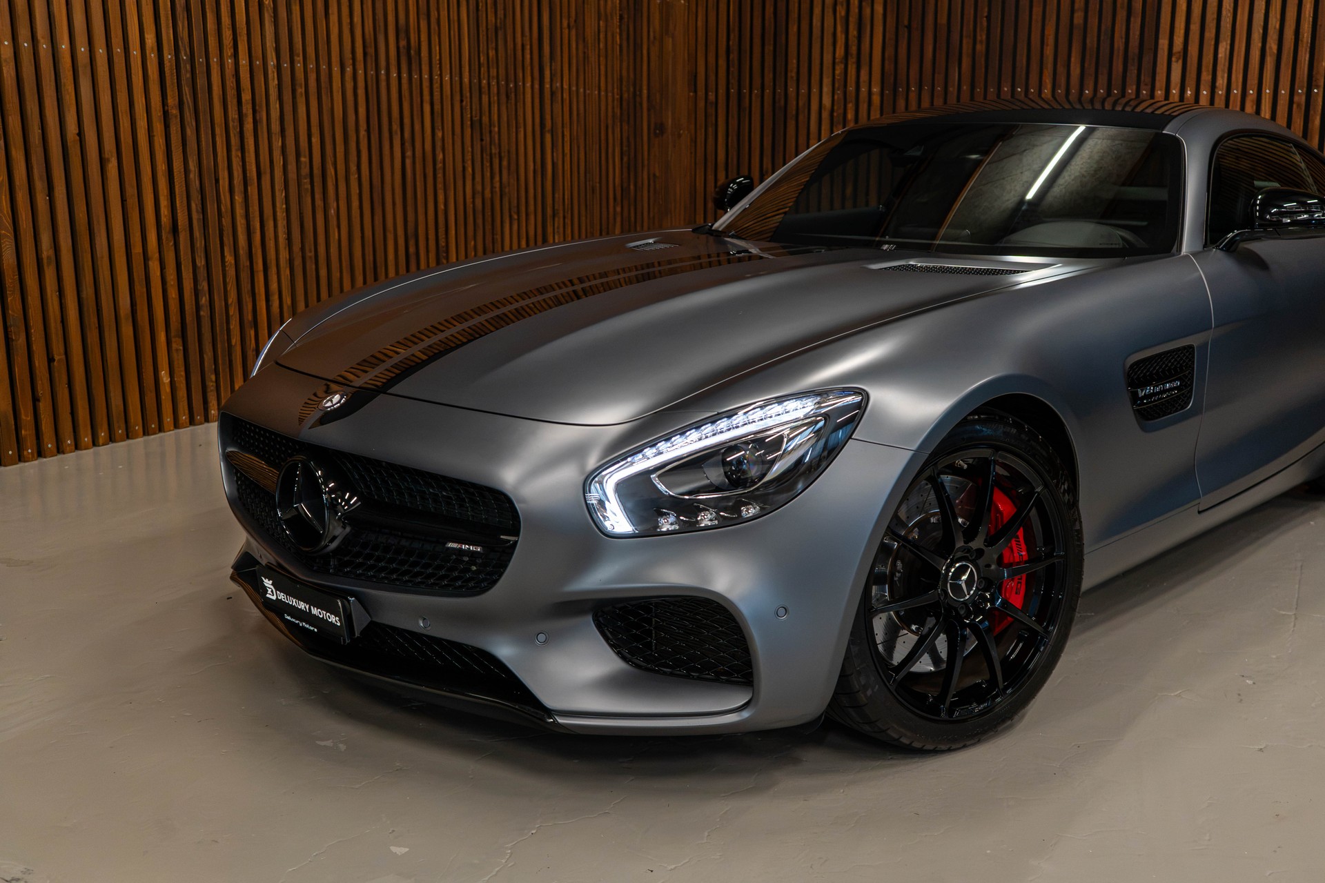 MERCEDES-BENZ AMG GT S Coupé-image-2