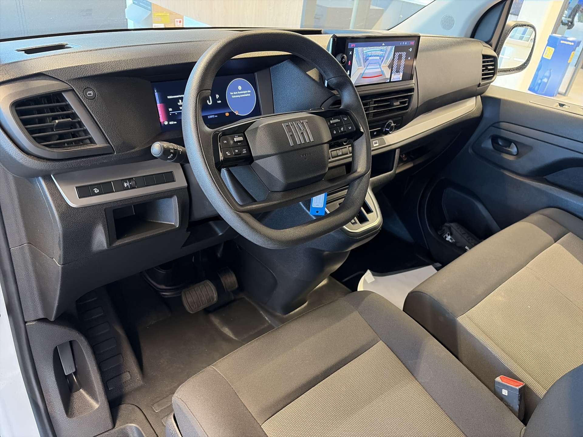 FIAT Scudo 2.0 BlueHDi L2 3-Plätzer EAT-Automat-image-5