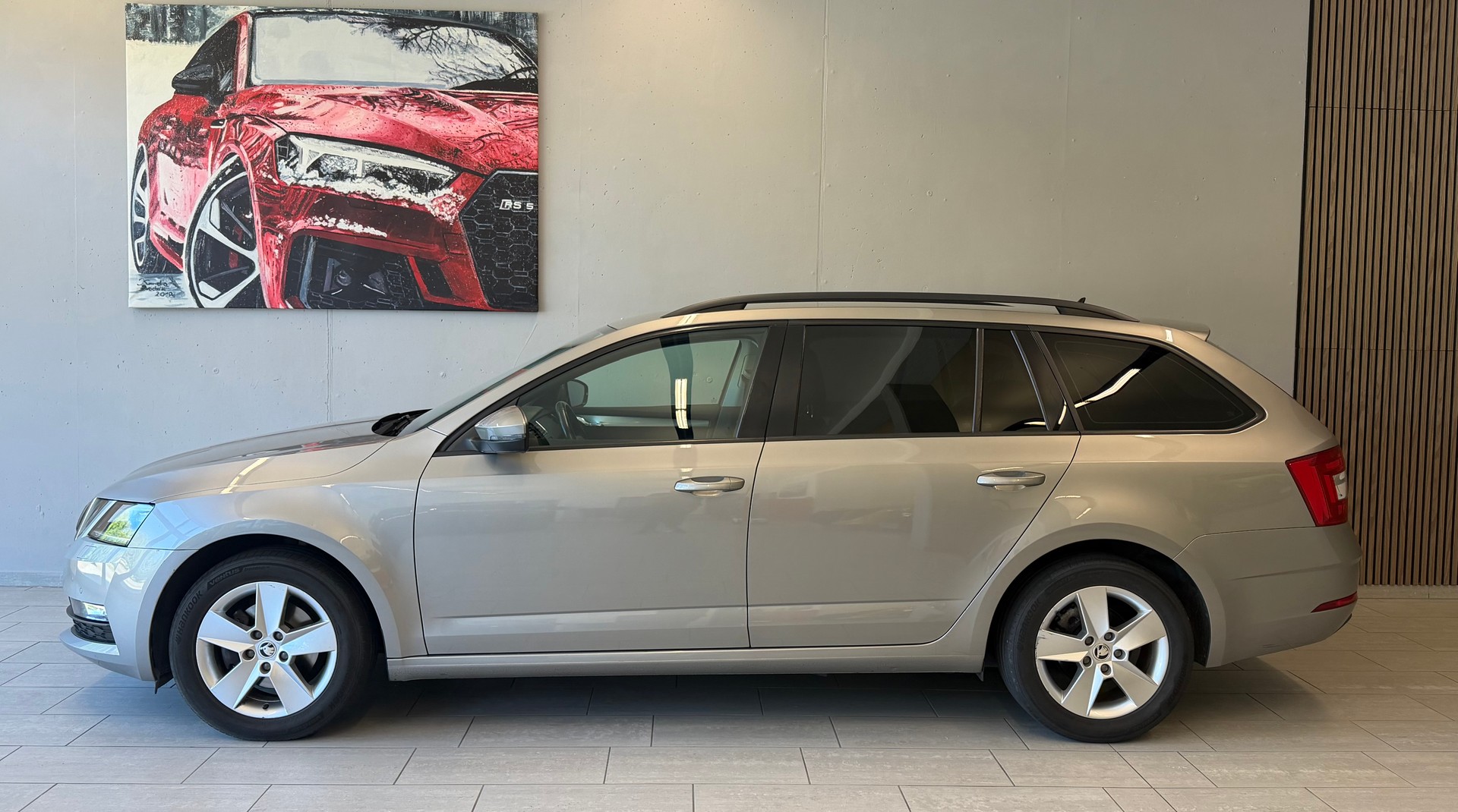 SKODA Octavia Combi 2.0 TDI Ambition DSG-image-4