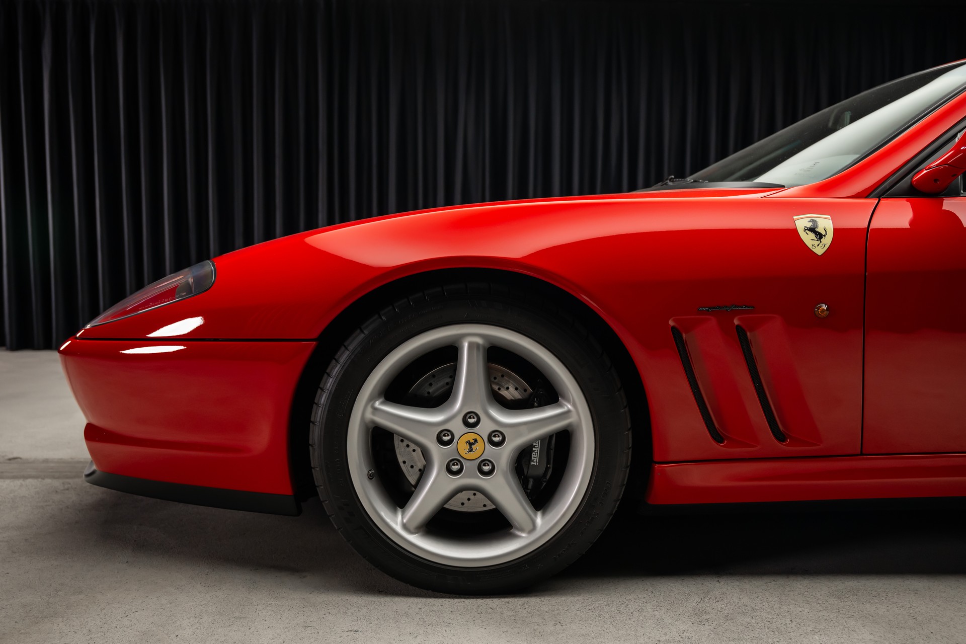 FERRARI F550 Maranello-image-6