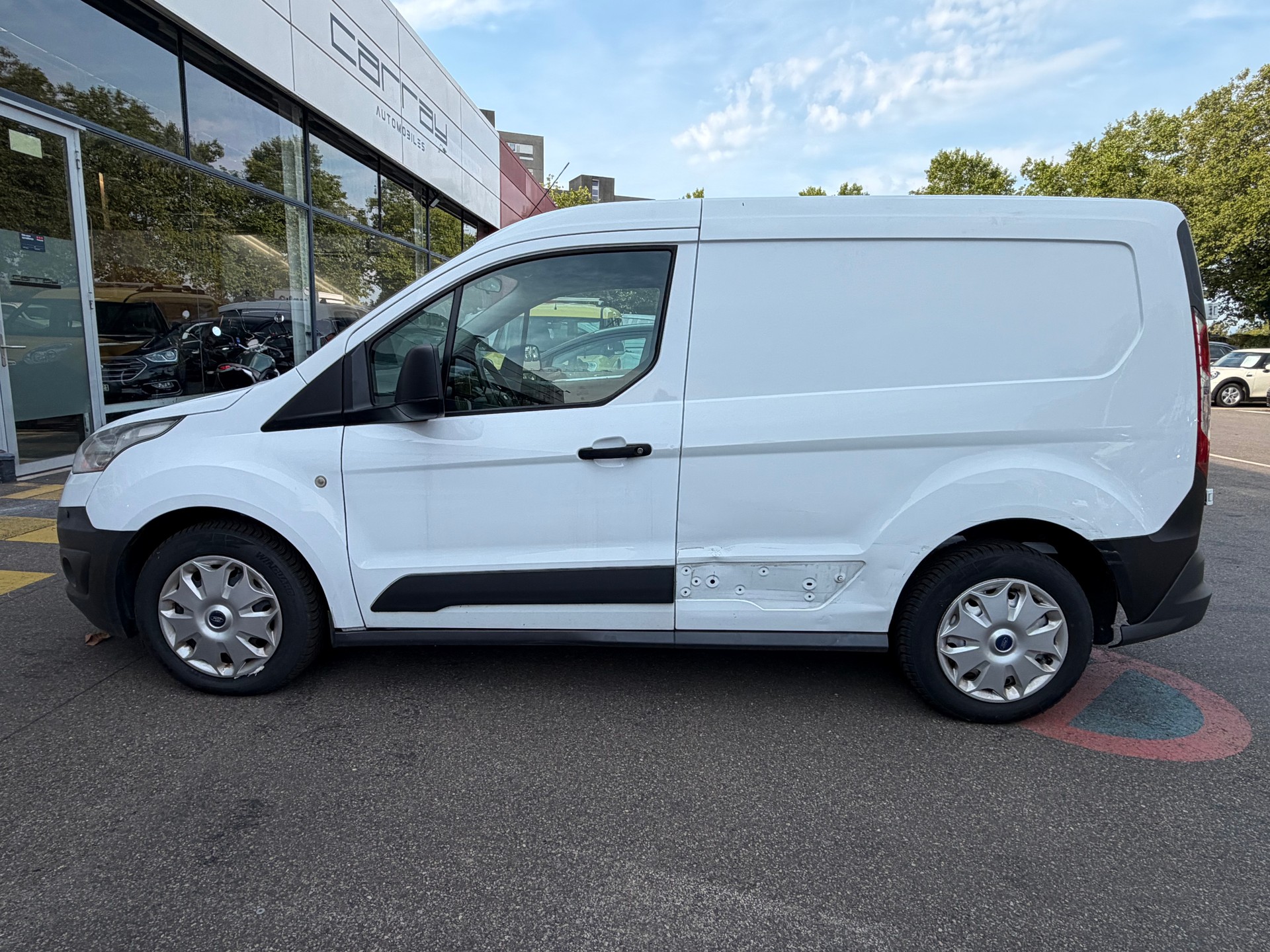 FORD Transit Connect Van T220 1.5 TDCi Ambiente-image-2