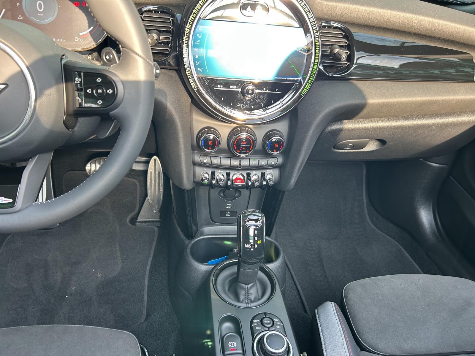 MINI Cabrio F57 2.0i John Cooper Works SAG-image-10