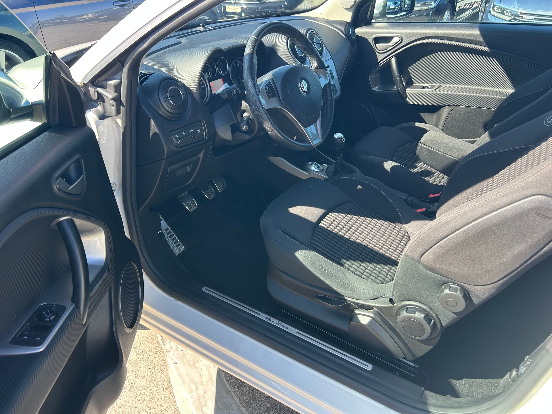 ALFA ROMEO MiTo 1.4 TB Distinctive-image-11