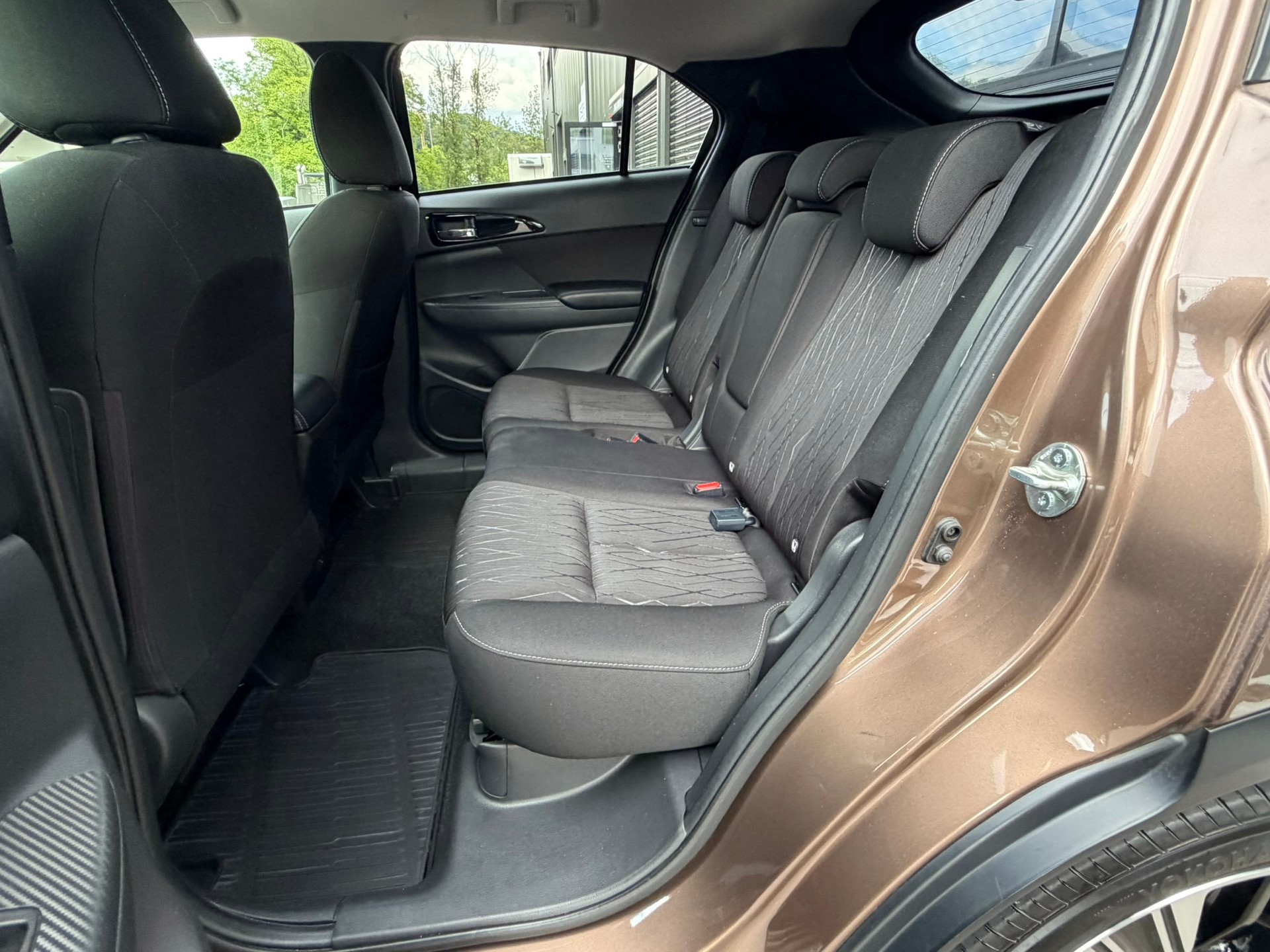 MITSUBISHI Eclipse Cross 1.5 T-Mivec Value 4WD CVT-image-12