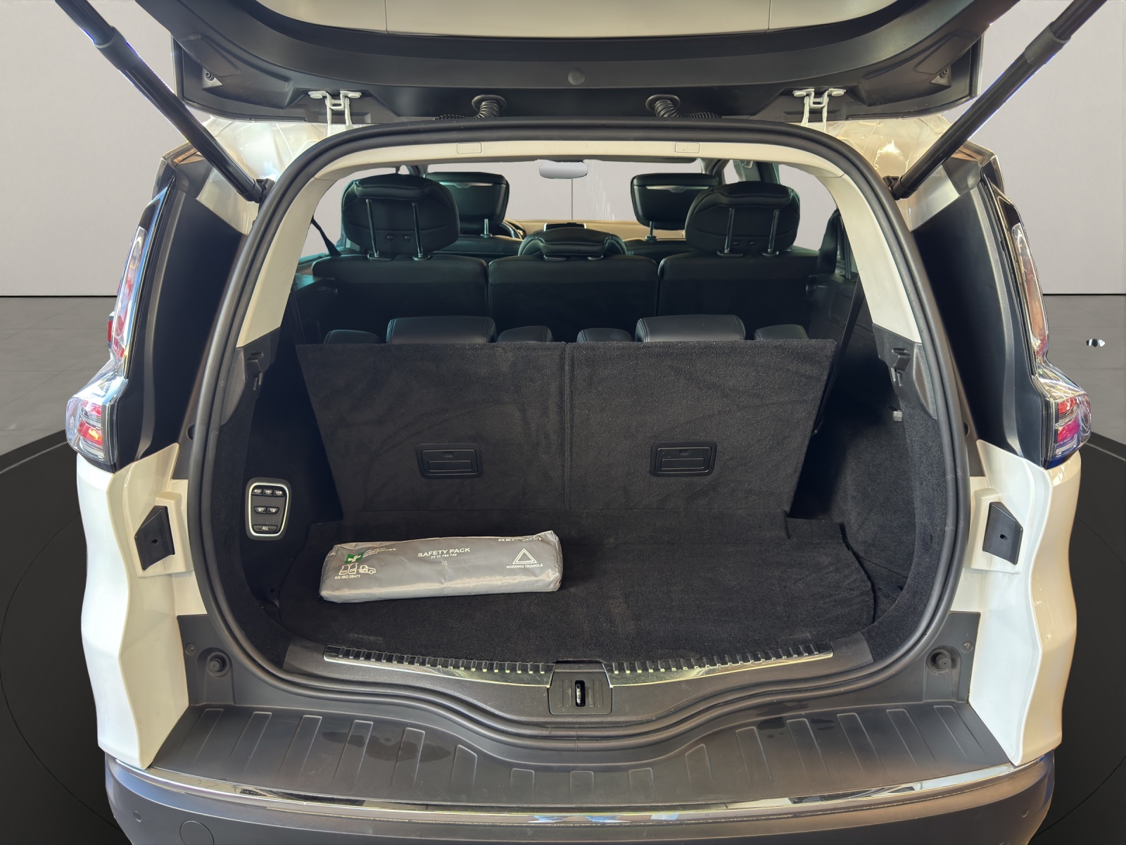 RENAULT Espace 1.8 TCe 225 Initiale EDC-image-4