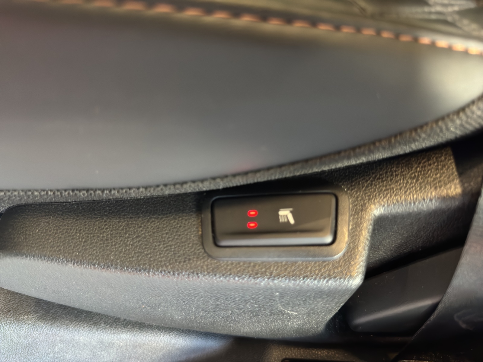 RENAULT Espace 1.8 TCe 225 Initiale EDC-image-18