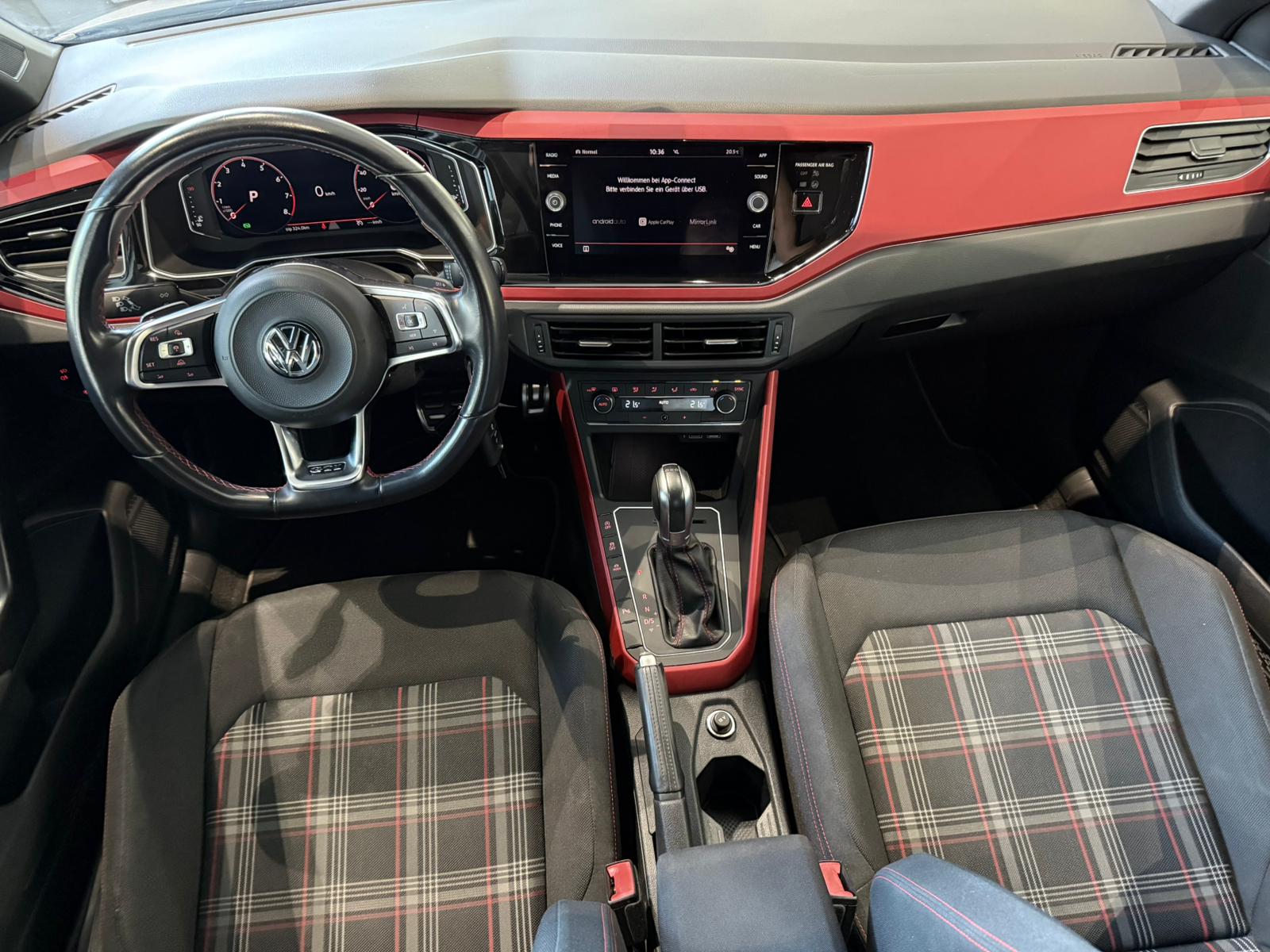 VW Polo 2.0 TSI GTI DSG-image-10