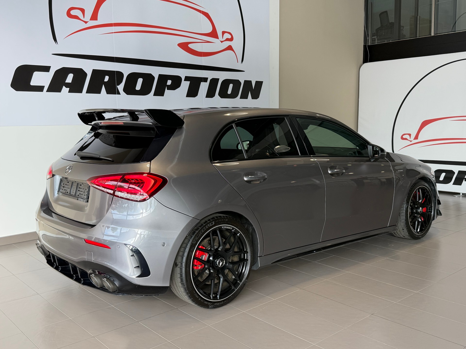 MERCEDES-BENZ A 45 S AMG 4Matic+ Speedshift-image-4