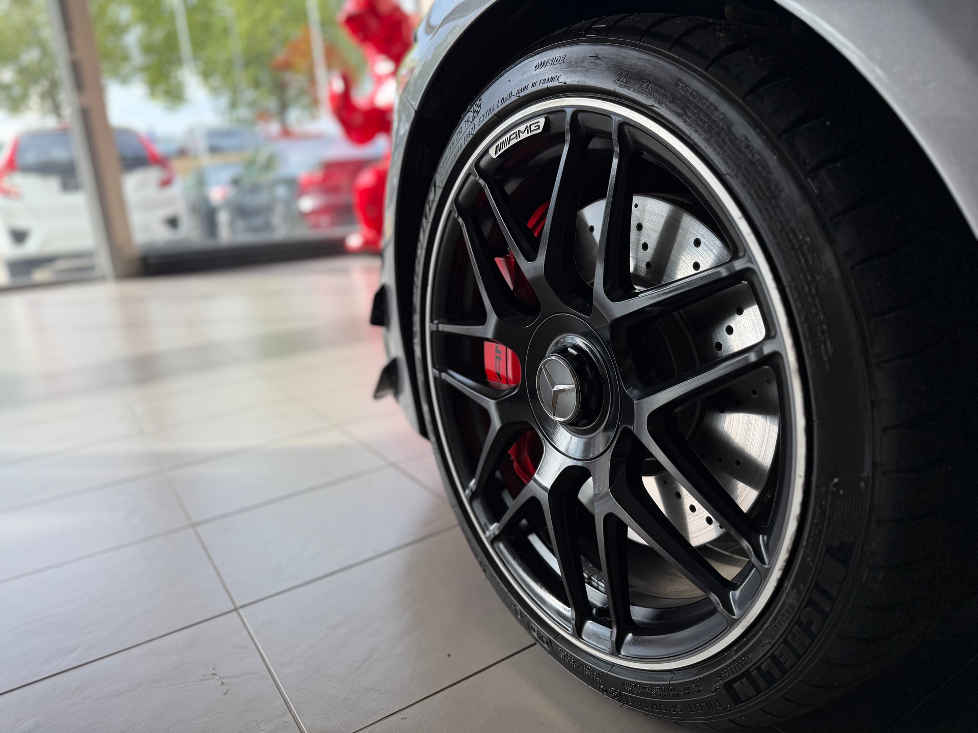 MERCEDES-BENZ A 45 S AMG 4Matic+ Speedshift-image-10