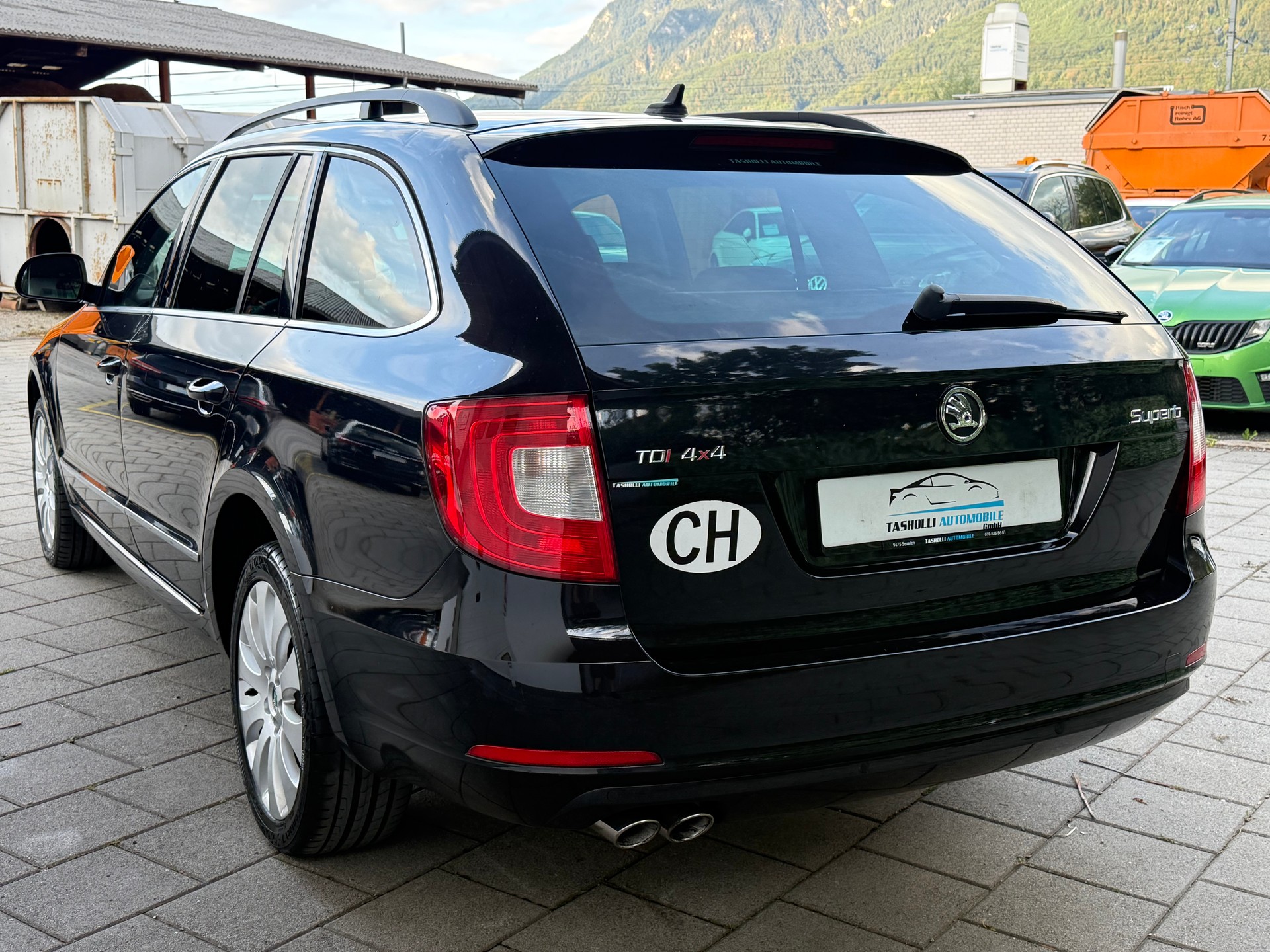 SKODA Superb Combi 2.0 TDi AllDrive4x4 DSG-image-4