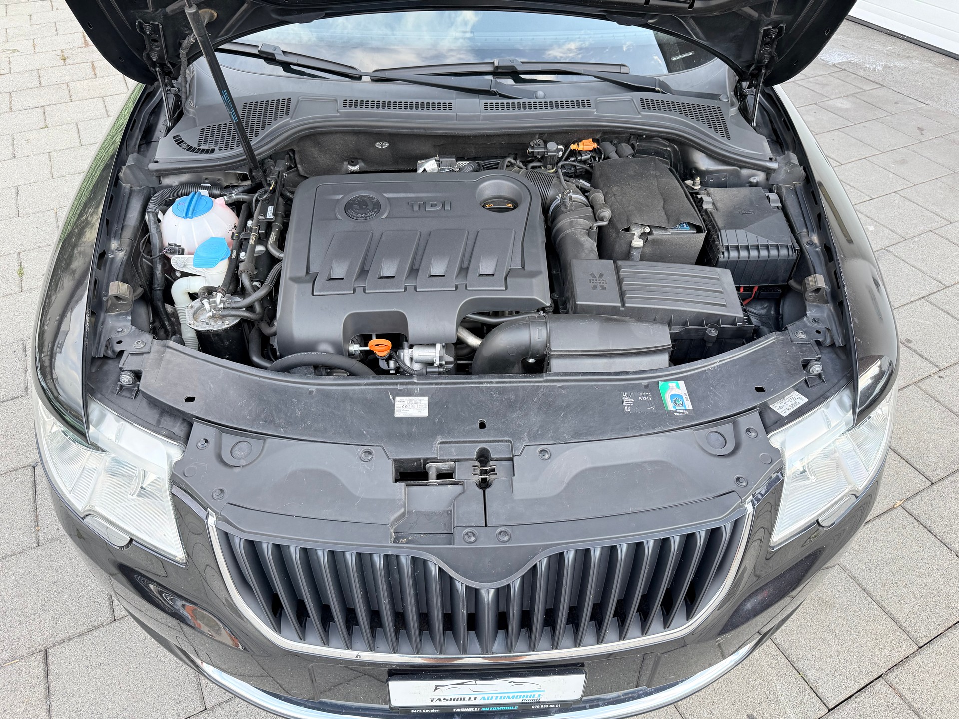 SKODA Superb Combi 2.0 TDi AllDrive4x4 DSG-image-23