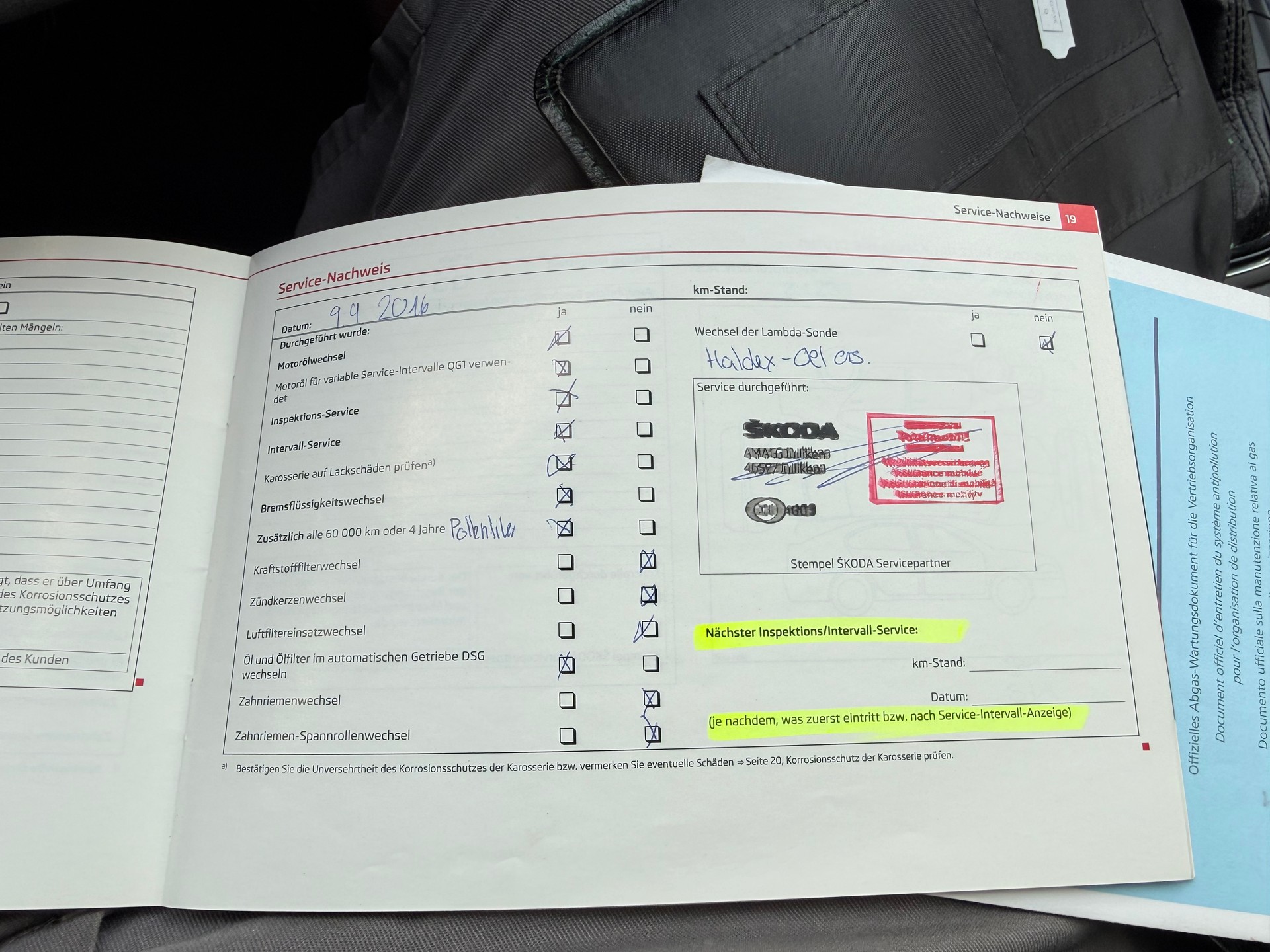 SKODA Superb Combi 2.0 TDi AllDrive4x4 DSG-image-25