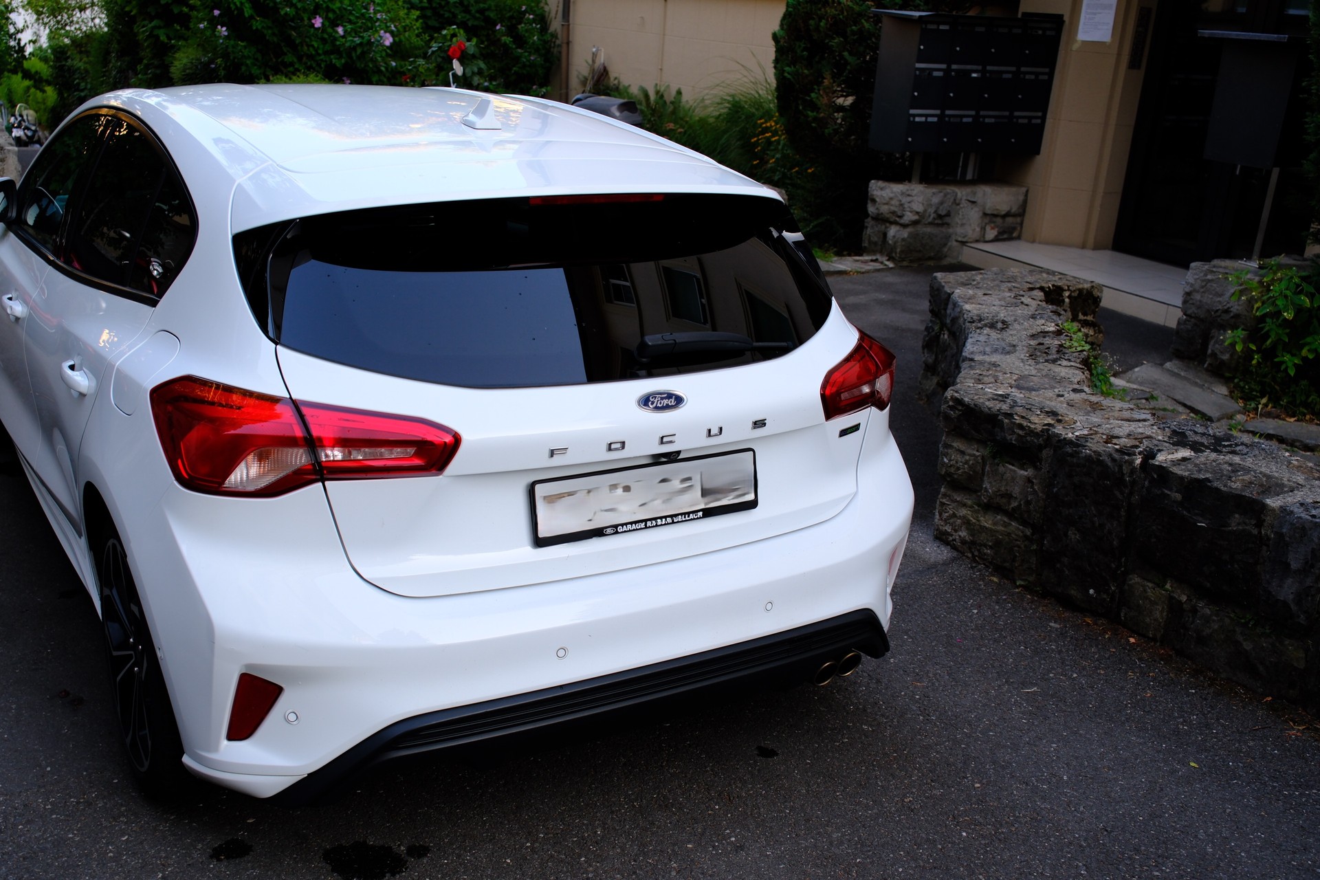 FORD 1.0i EcoB 125 ST-Line-image-2
