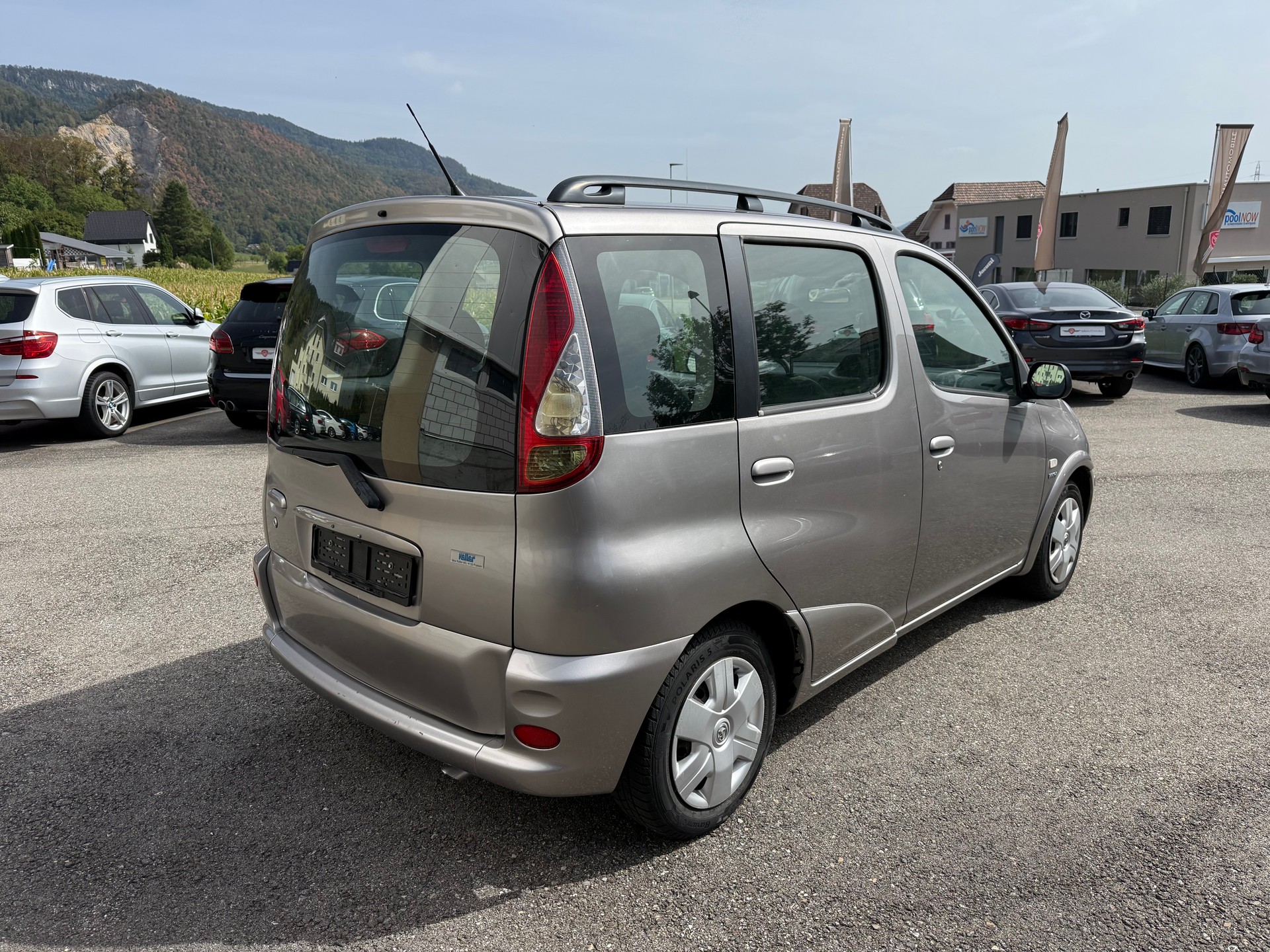 TOYOTA Yaris Verso 1.3 Linea Sol-image-5