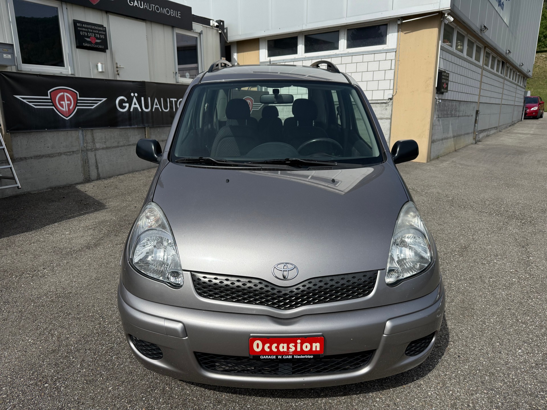 TOYOTA Yaris Verso 1.3 Linea Sol-image-1