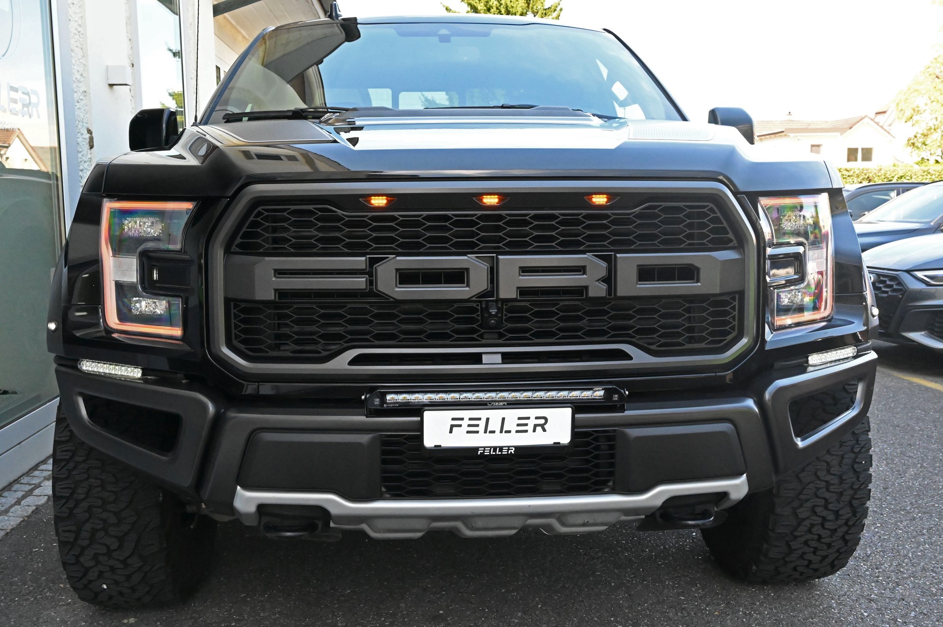 FORD F-150 Raptor SuperCab 3.5 EcoBoost V6 4x4-showroom-element-3