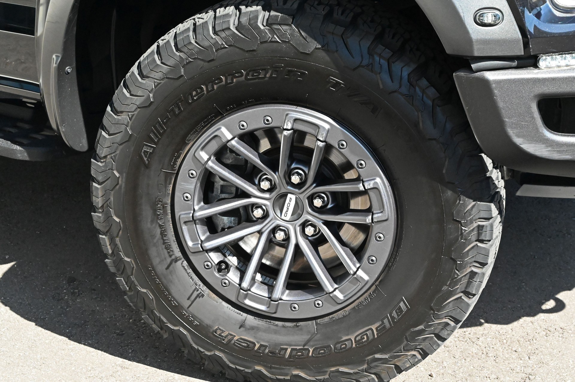 FORD F-150 Raptor SuperCab 3.5 EcoBoost V6 4x4-image-11