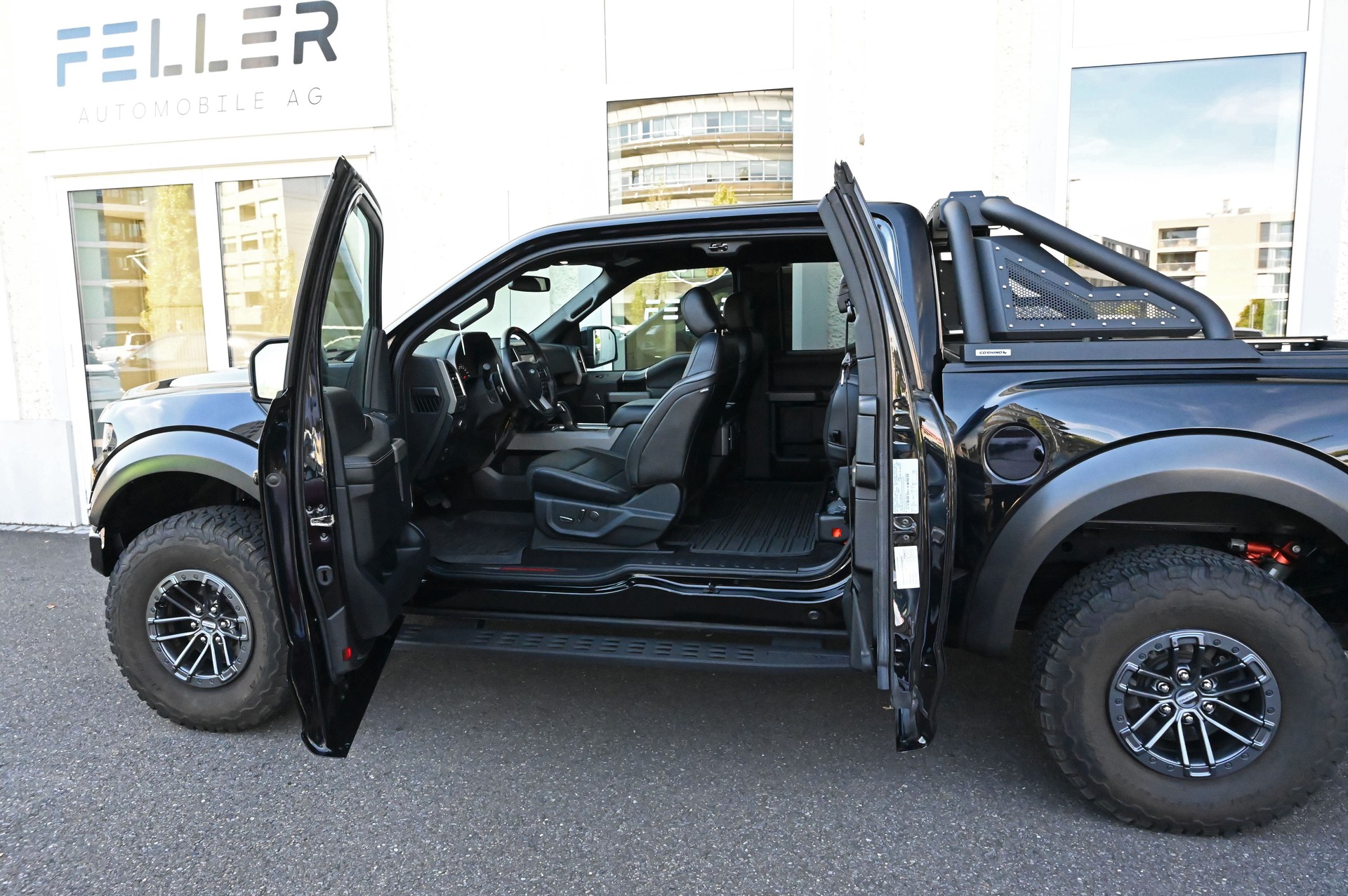 FORD F-150 Raptor SuperCab 3.5 EcoBoost V6 4x4-image-13