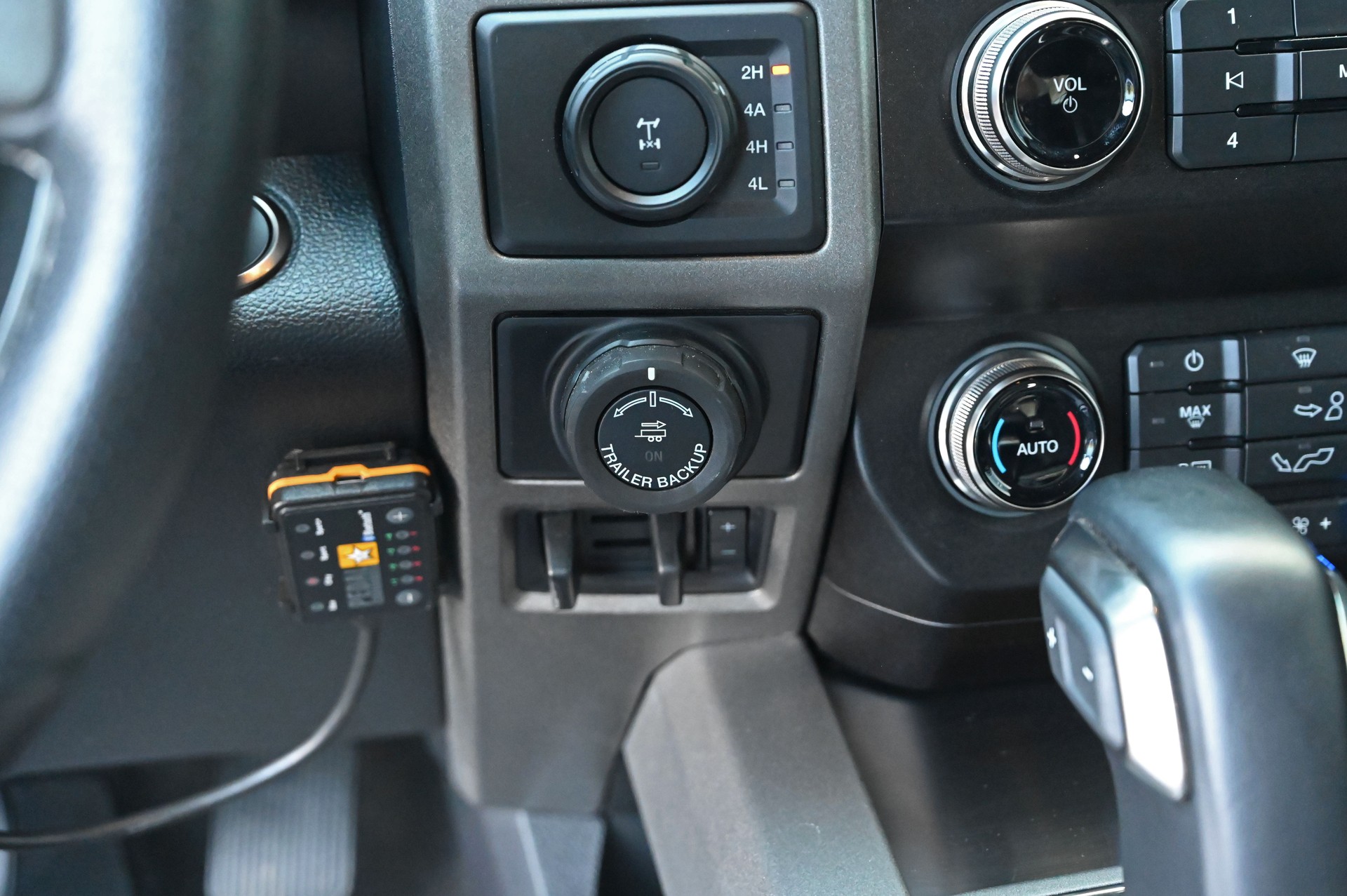 FORD F-150 Raptor SuperCab 3.5 EcoBoost V6 4x4-image-23