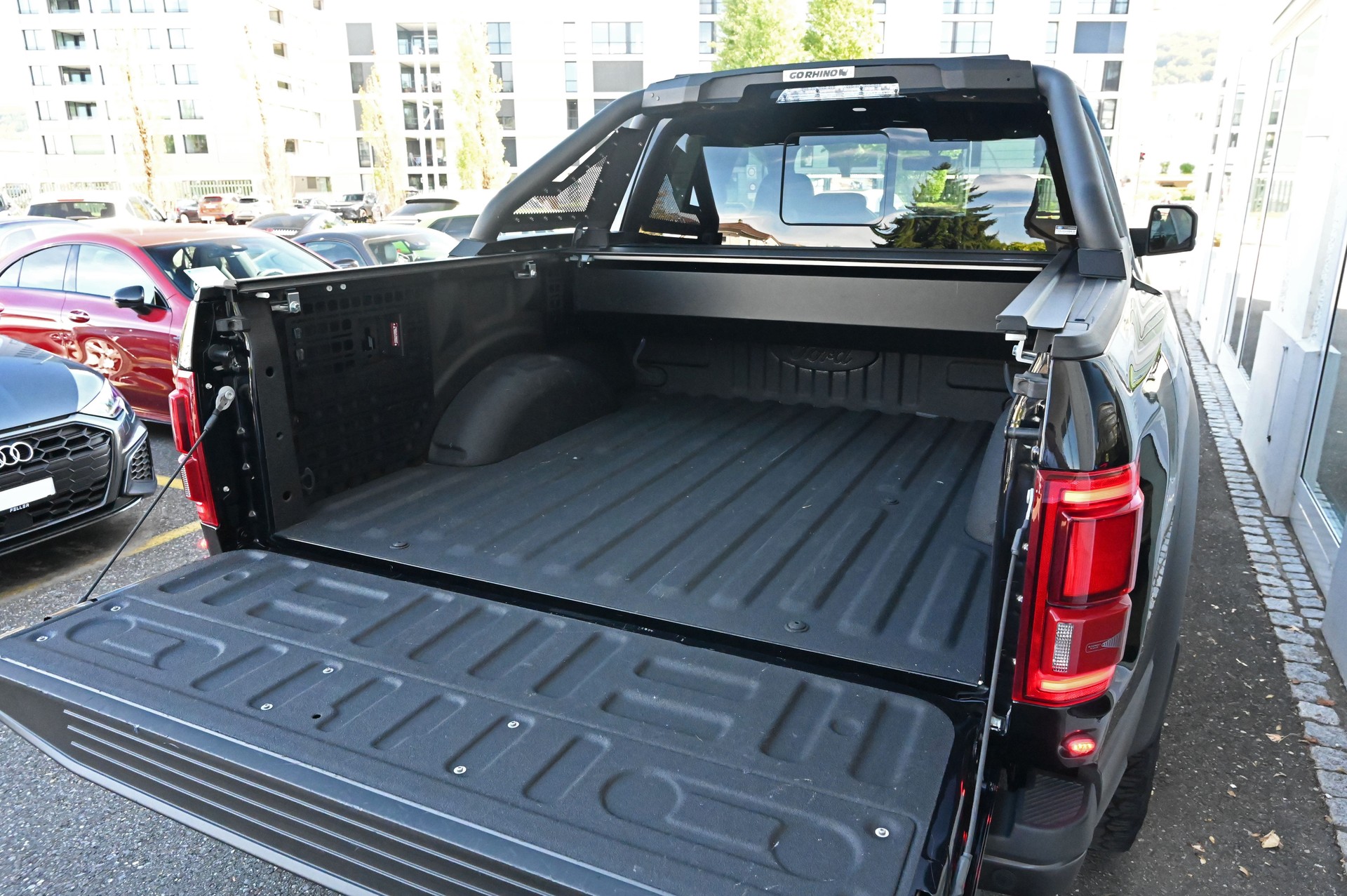 FORD F-150 Raptor SuperCab 3.5 EcoBoost V6 4x4-image-7