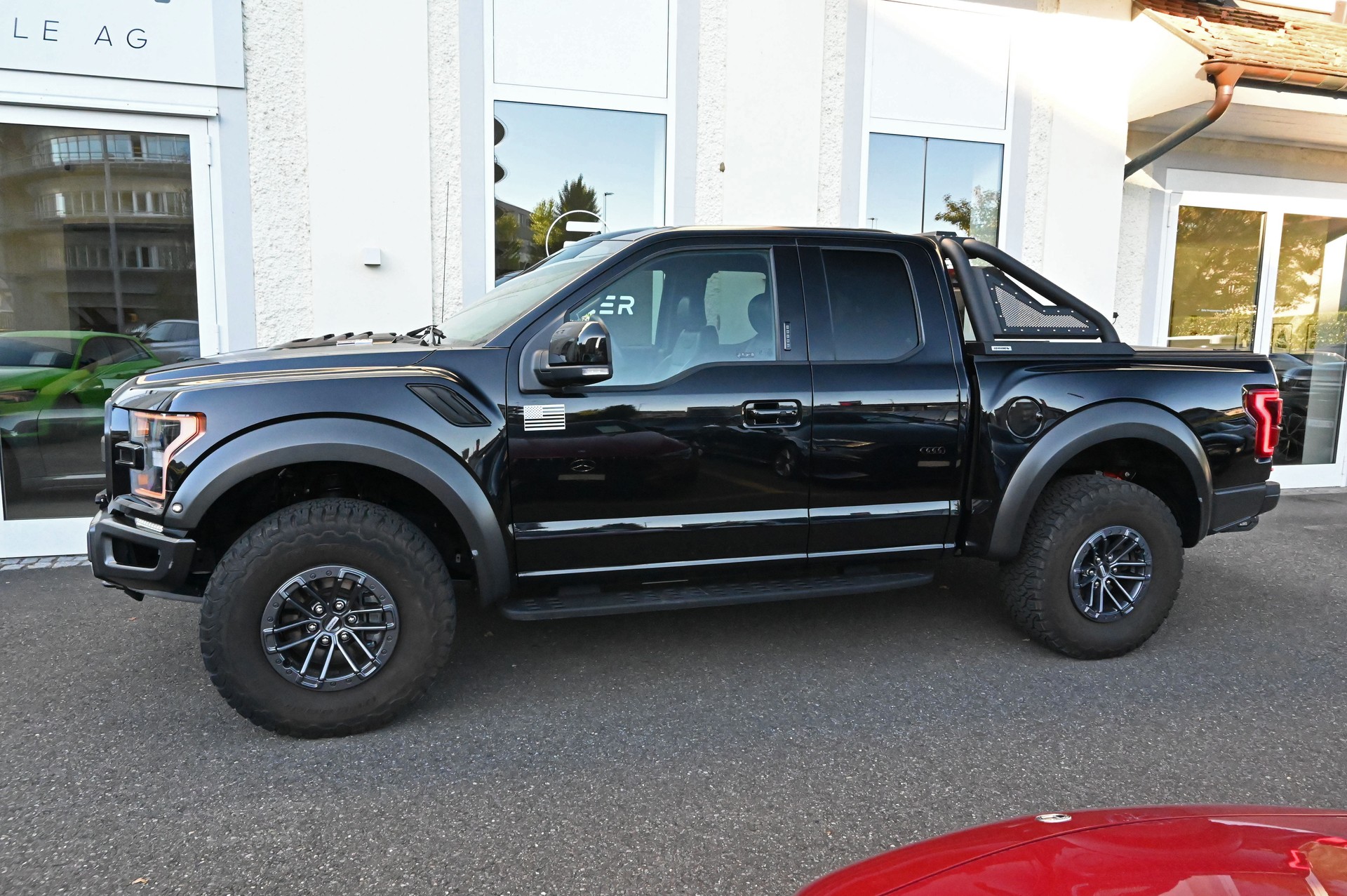 FORD F-150 Raptor SuperCab 3.5 EcoBoost V6 4x4-showroom-element-3