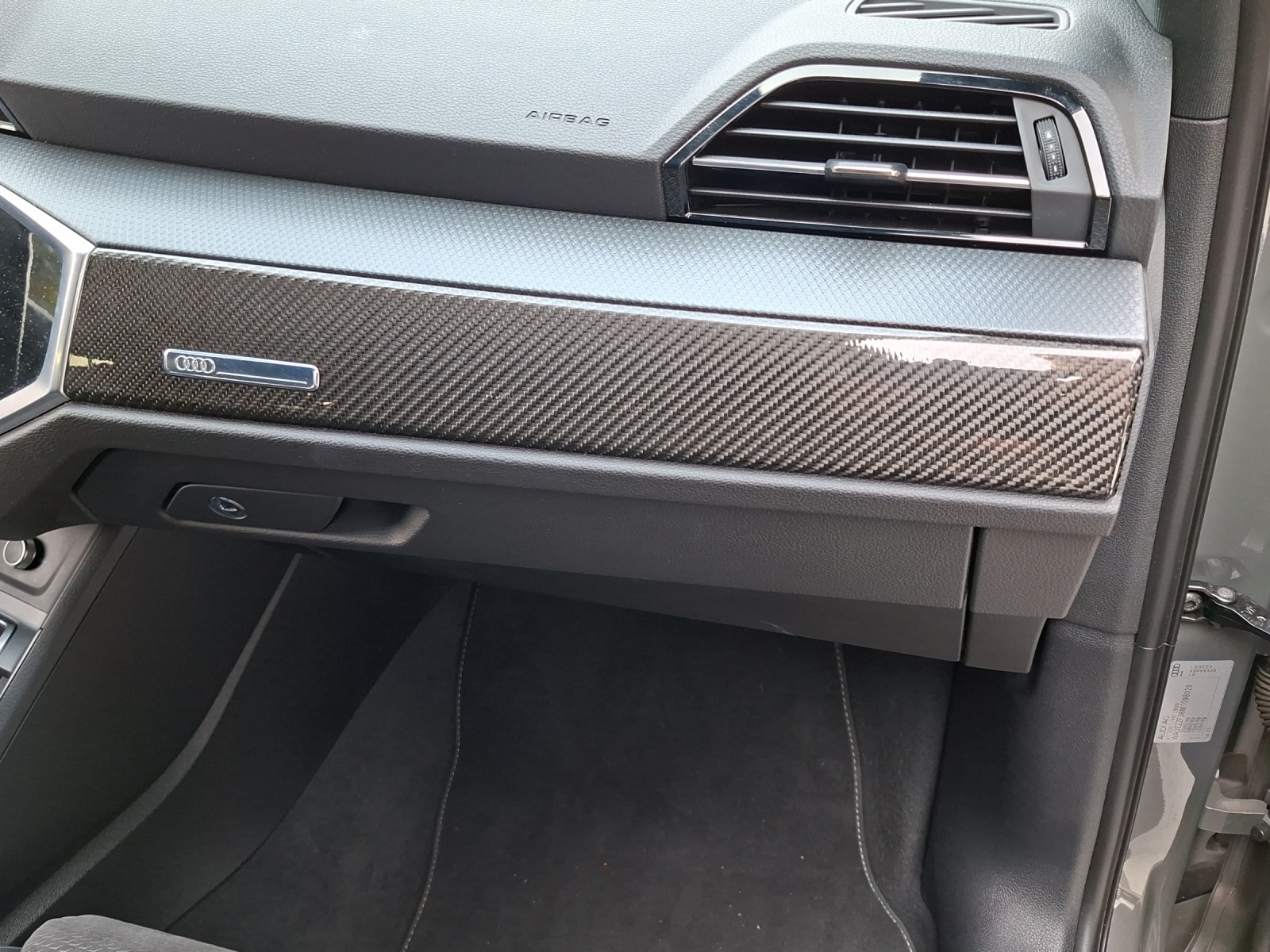 AUDI Q3 Sportback 35 TFSI S line Attraction S-tronic-image-14