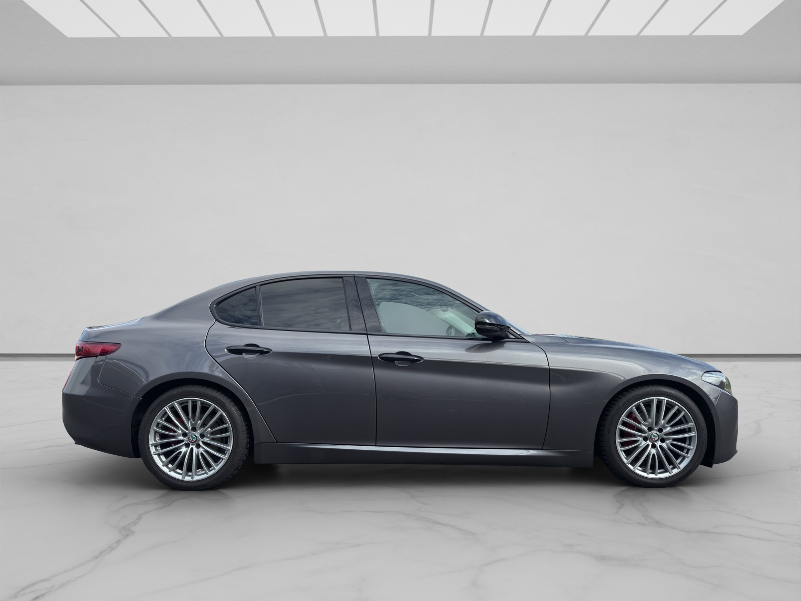 ALFA ROMEO Giulia 2.2 JTDM Super Automatic-image-6