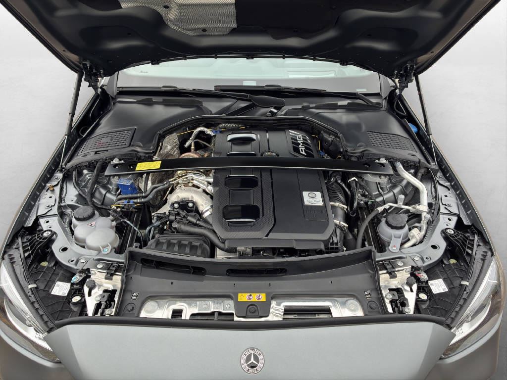 MERCEDES-BENZ C 43 AMG 4Matic-image-9