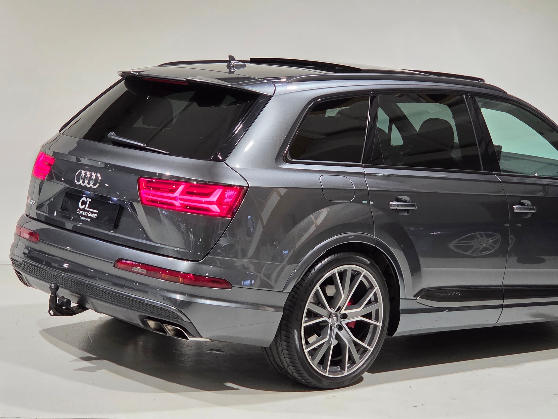 AUDI SQ7 4.0 TDI quattro tiptronic-image-29