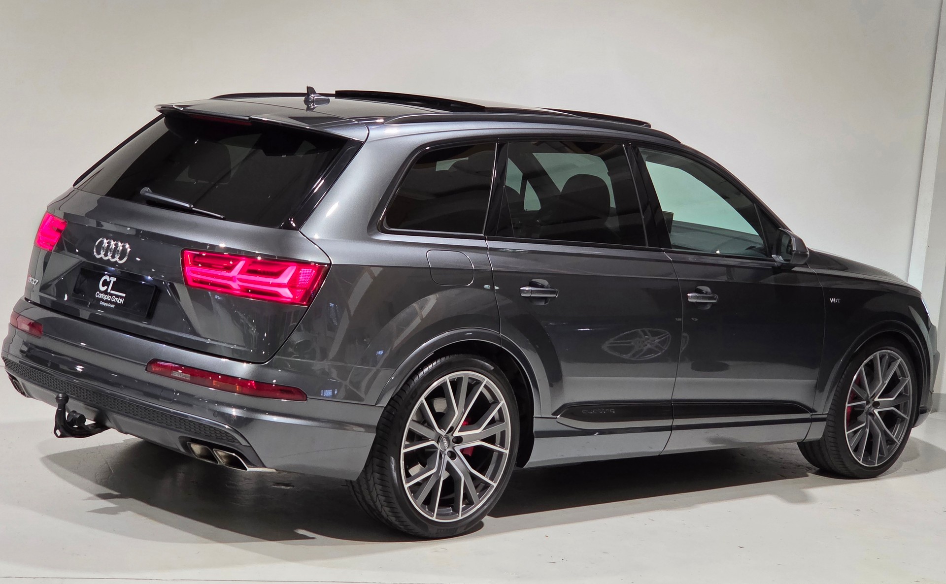 AUDI SQ7 4.0 TDI quattro tiptronic-image-28
