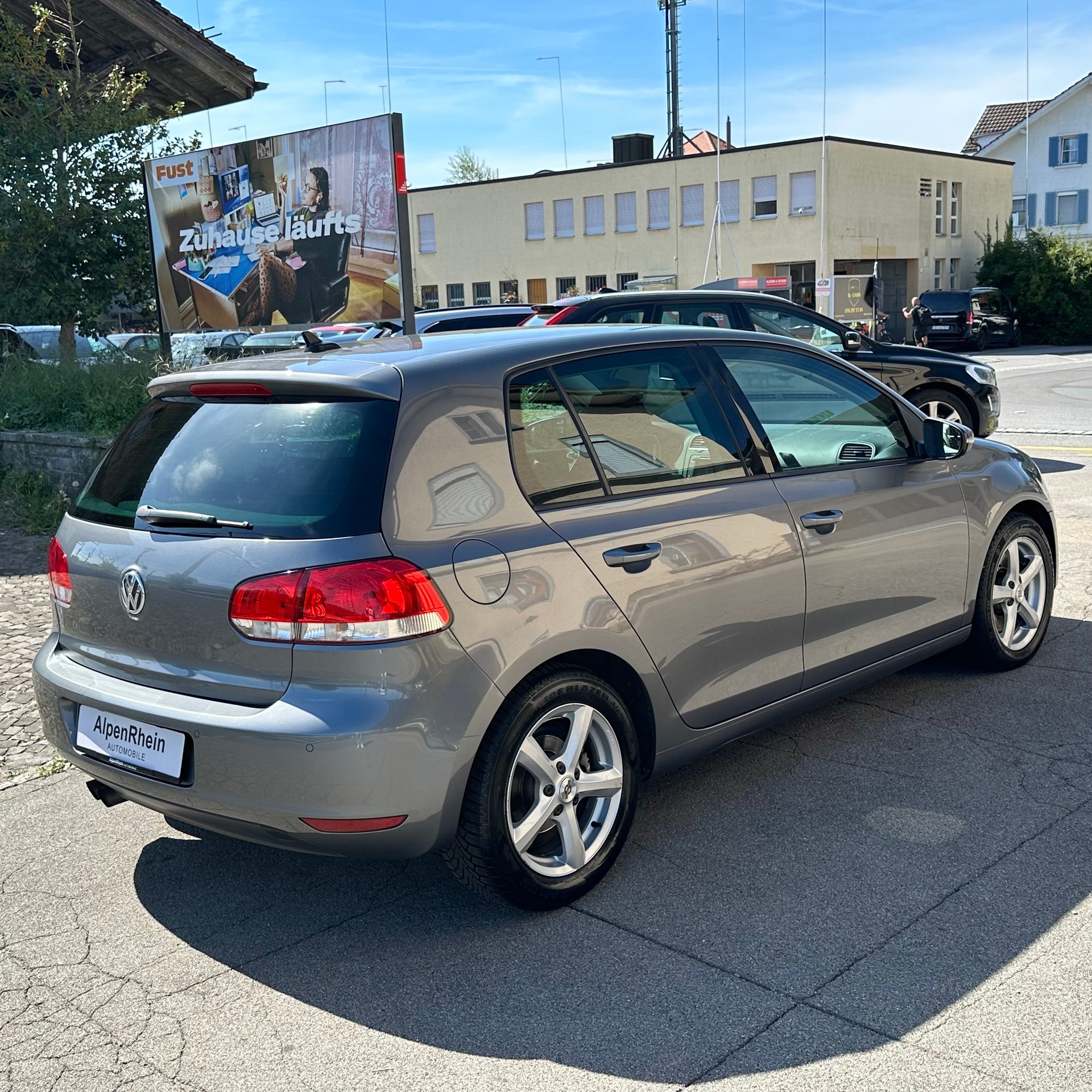 VW Golf 1.4 TSI Comfortline DSG-image-2