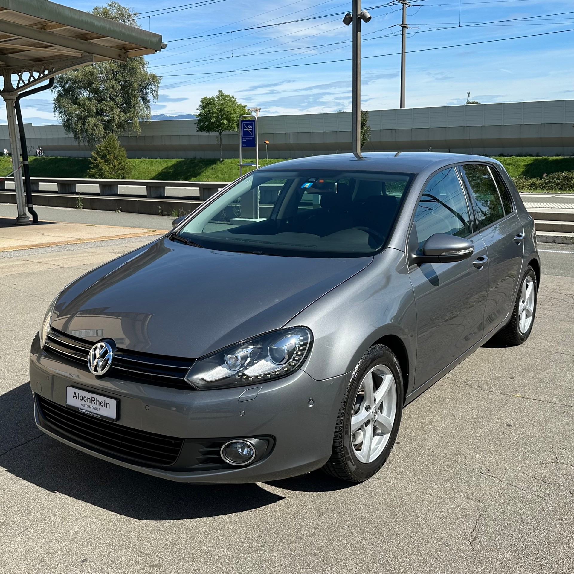 VW Golf 1.4 TSI Comfortline DSG-image-6