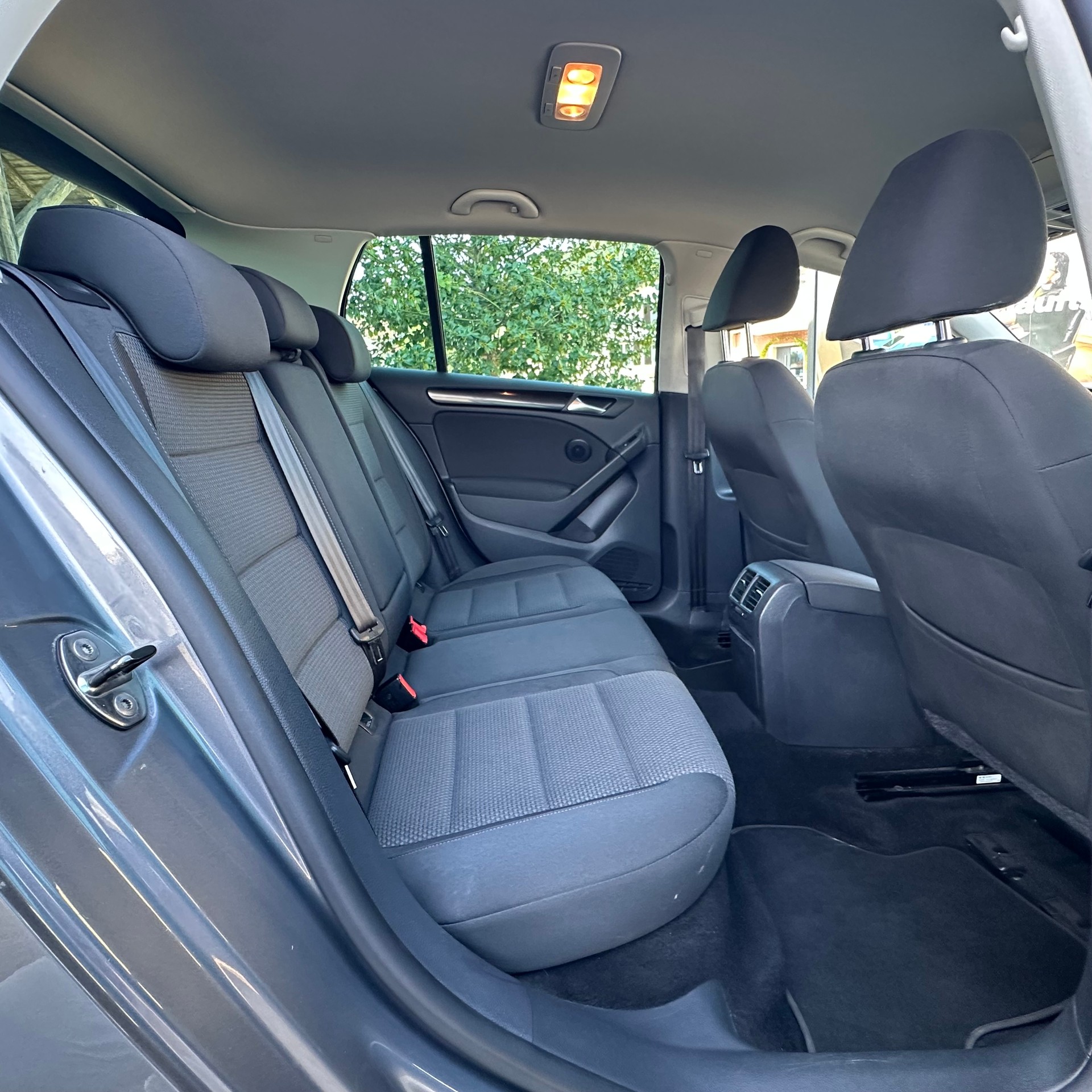 VW Golf 1.4 TSI Comfortline DSG-image-14