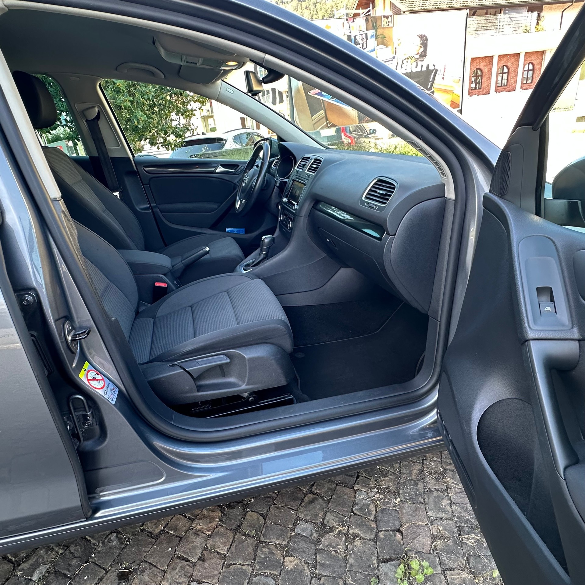VW Golf 1.4 TSI Comfortline DSG-image-12